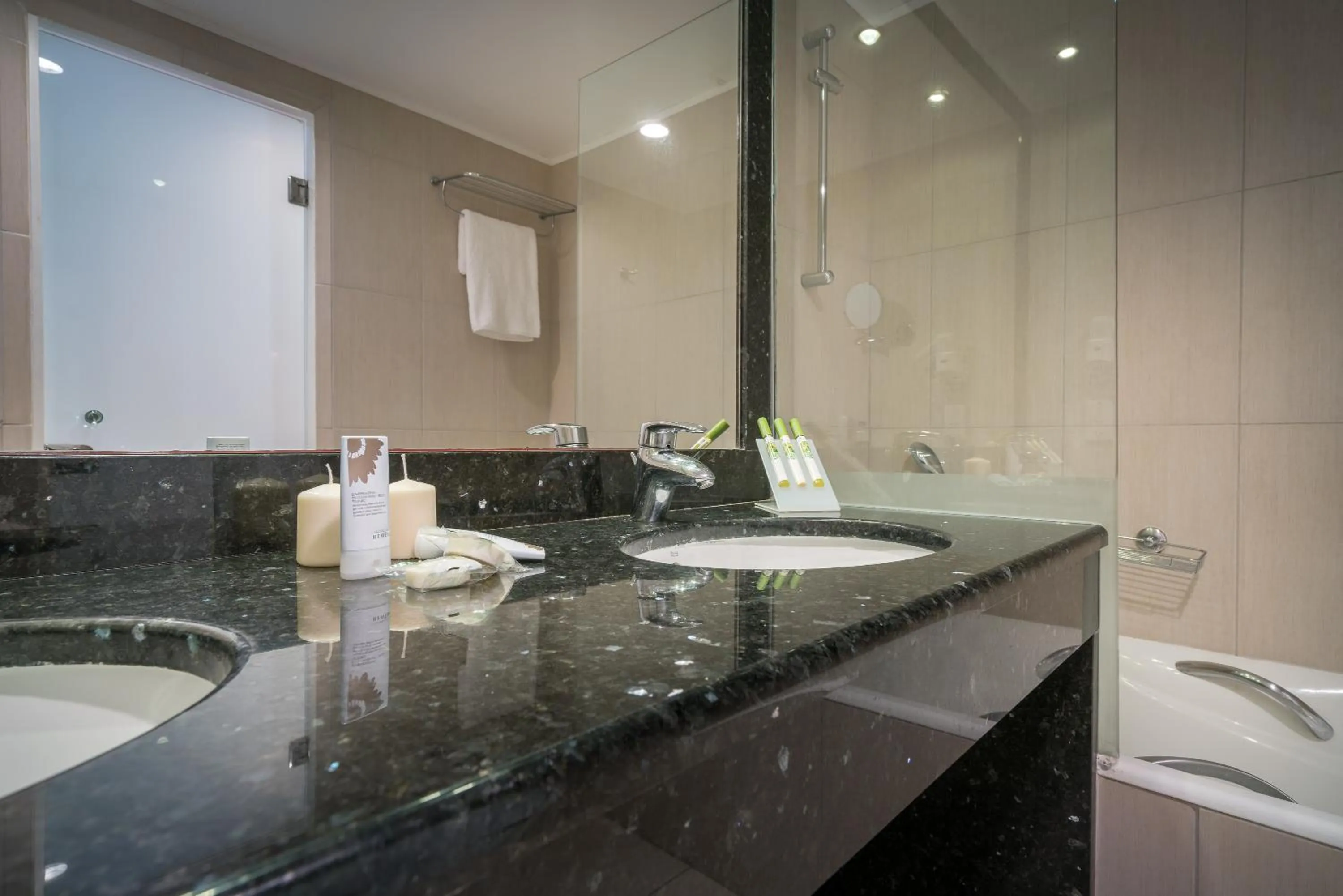 Bathroom in Zante Park Resort & Spa BW Premier Collection