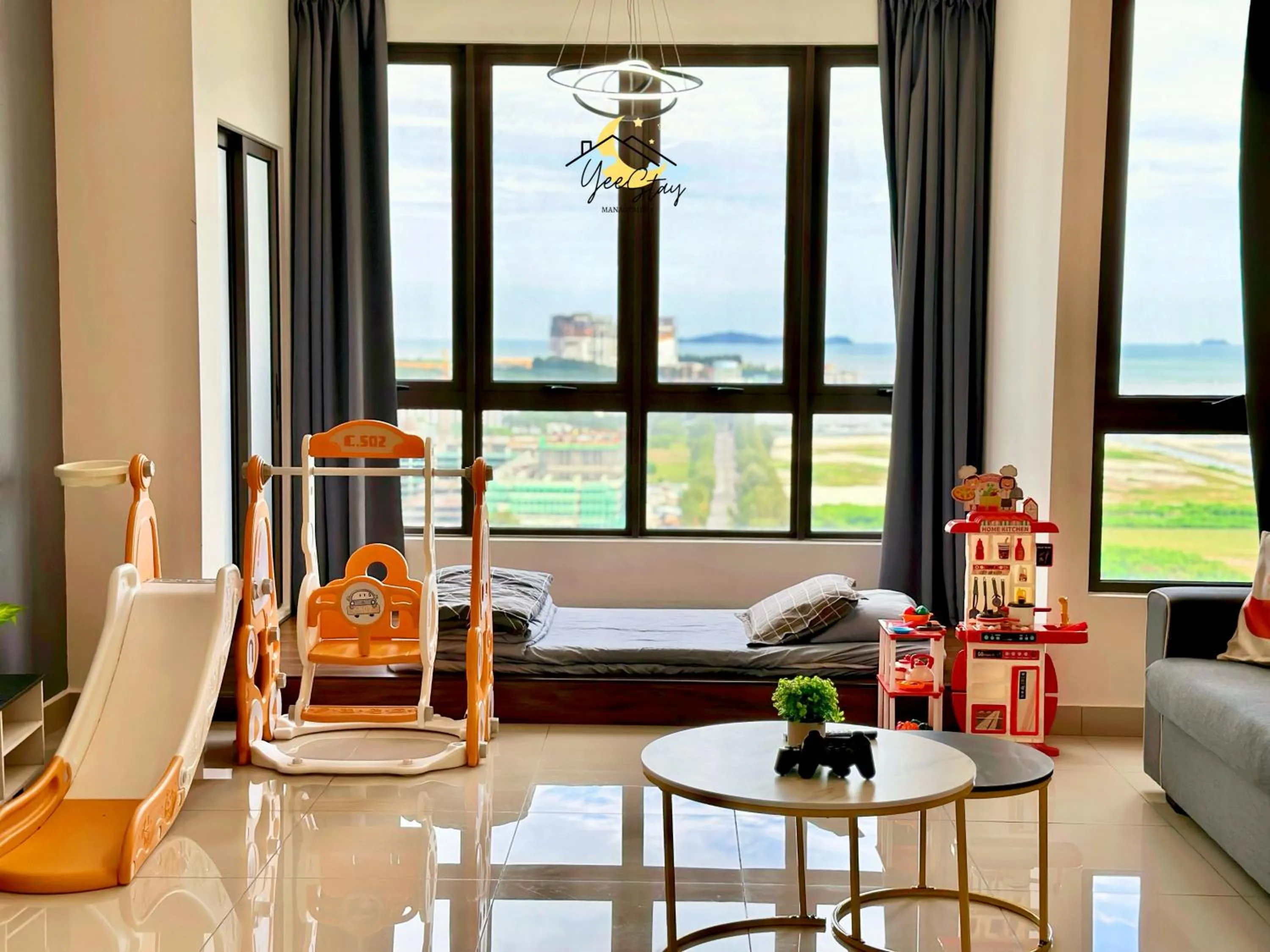 SeaView PoolView CityView BaliResidence Video game 5minJonker