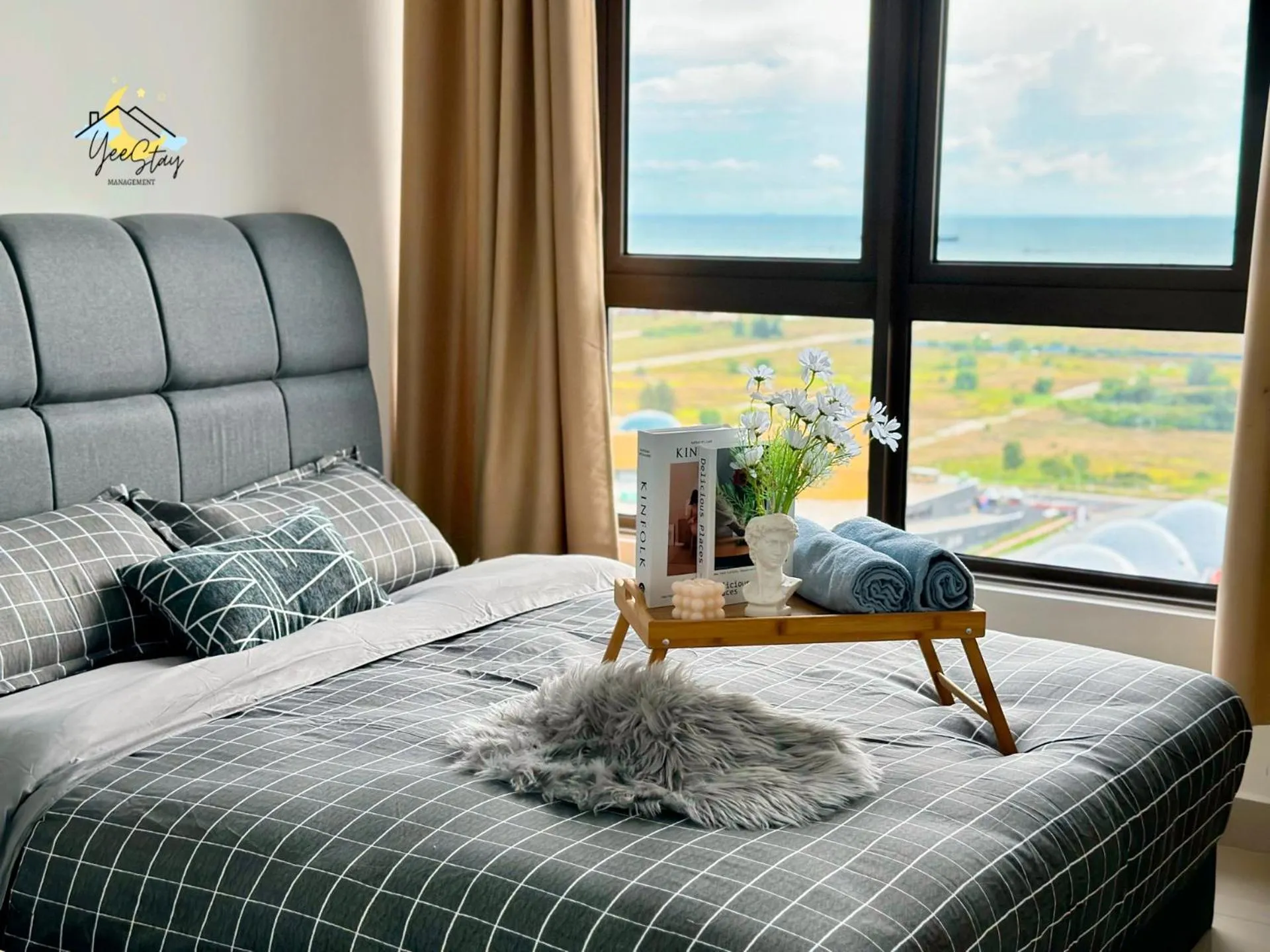 Bed in SeaView PoolView CityView BaliResidence Video game 5minJonker