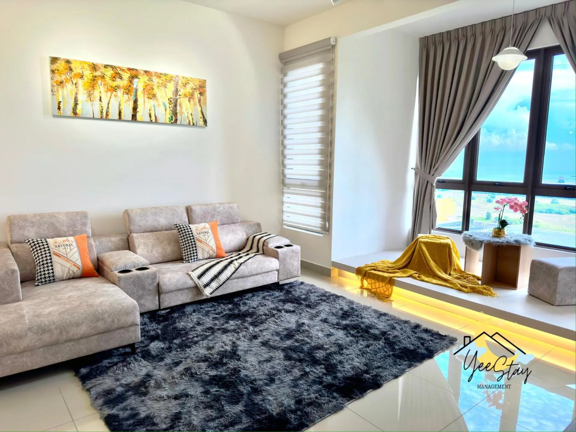 SeaView PoolView CityView BaliResidence Video game 5minJonker