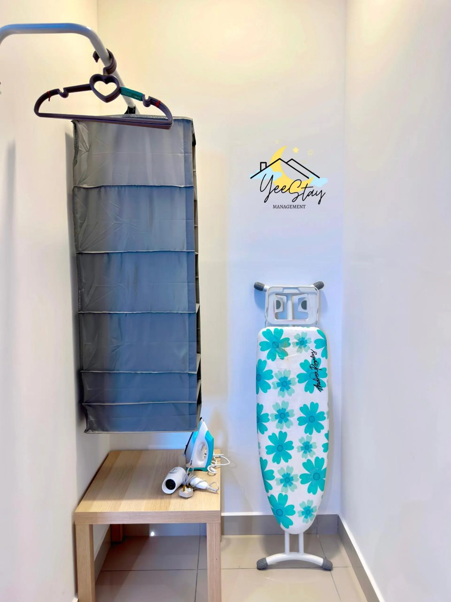 SeaView PoolView CityView BaliResidence Video game 5minJonker