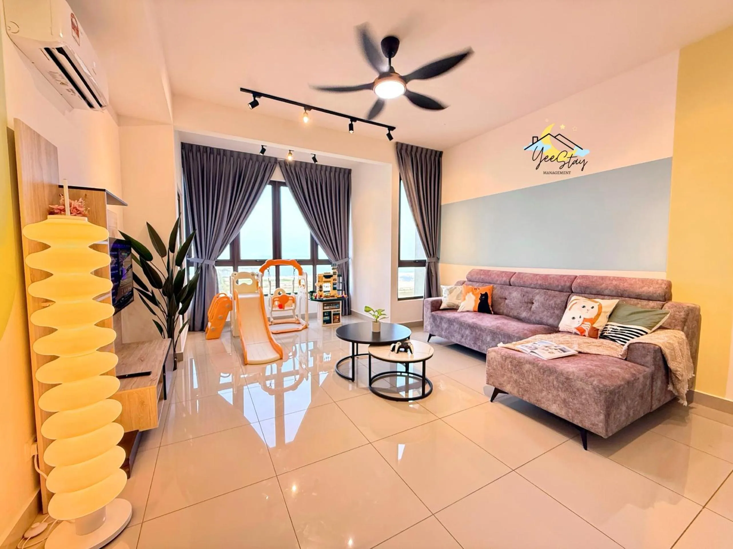 SeaView PoolView CityView BaliResidence Video game 5minJonker