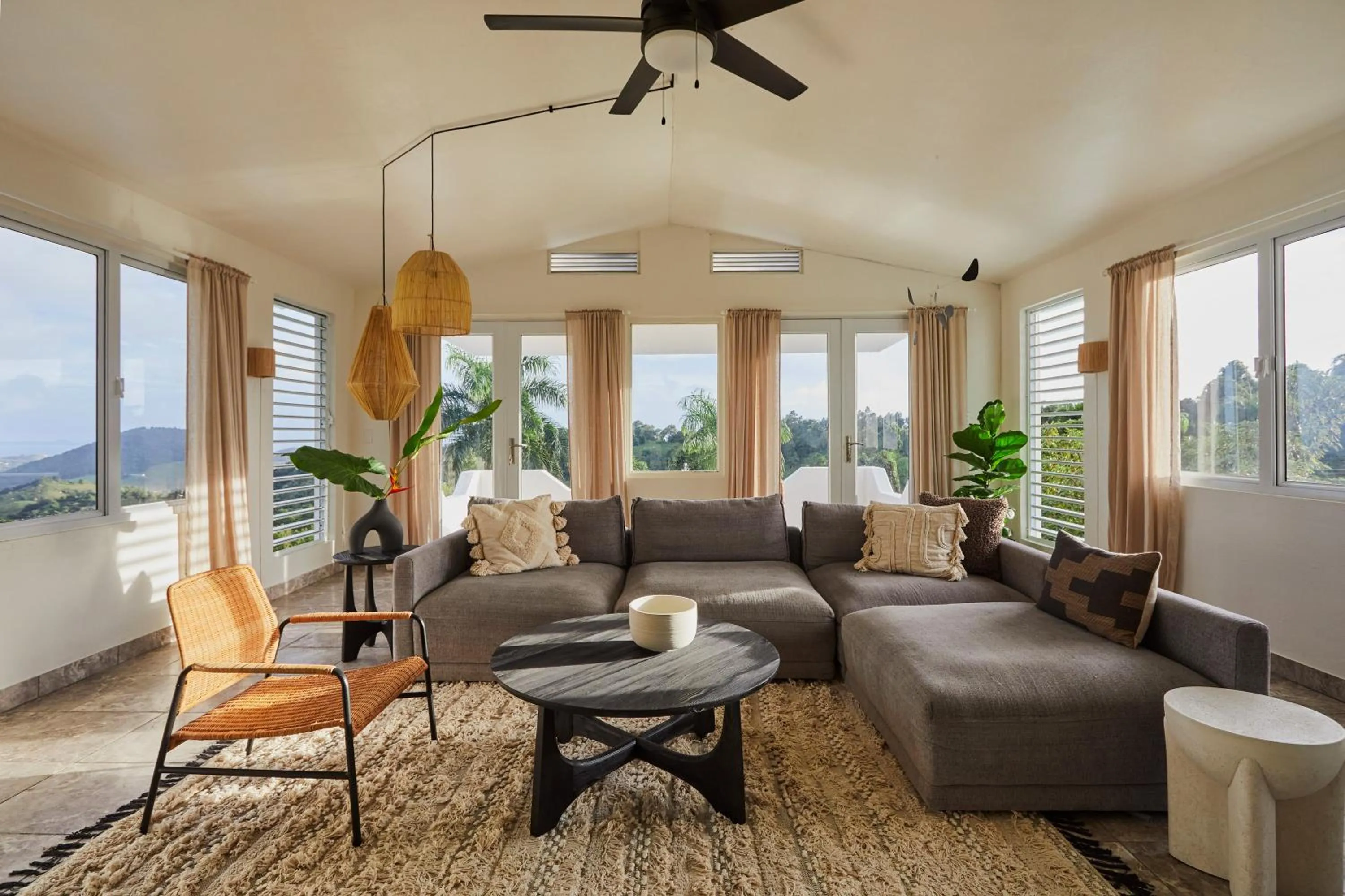 Living room in WALD HAUS by DW