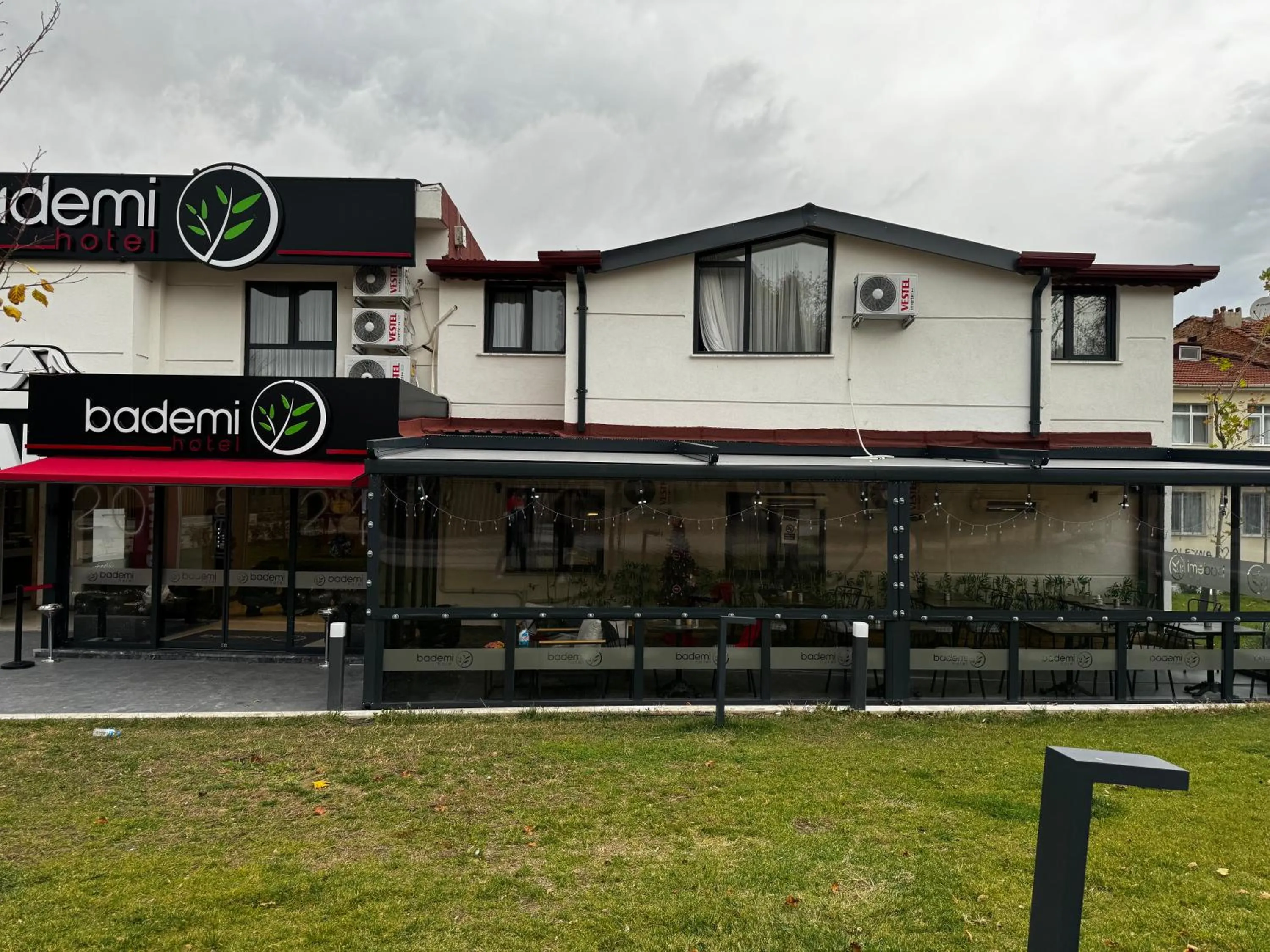 Property building in Bademi Room