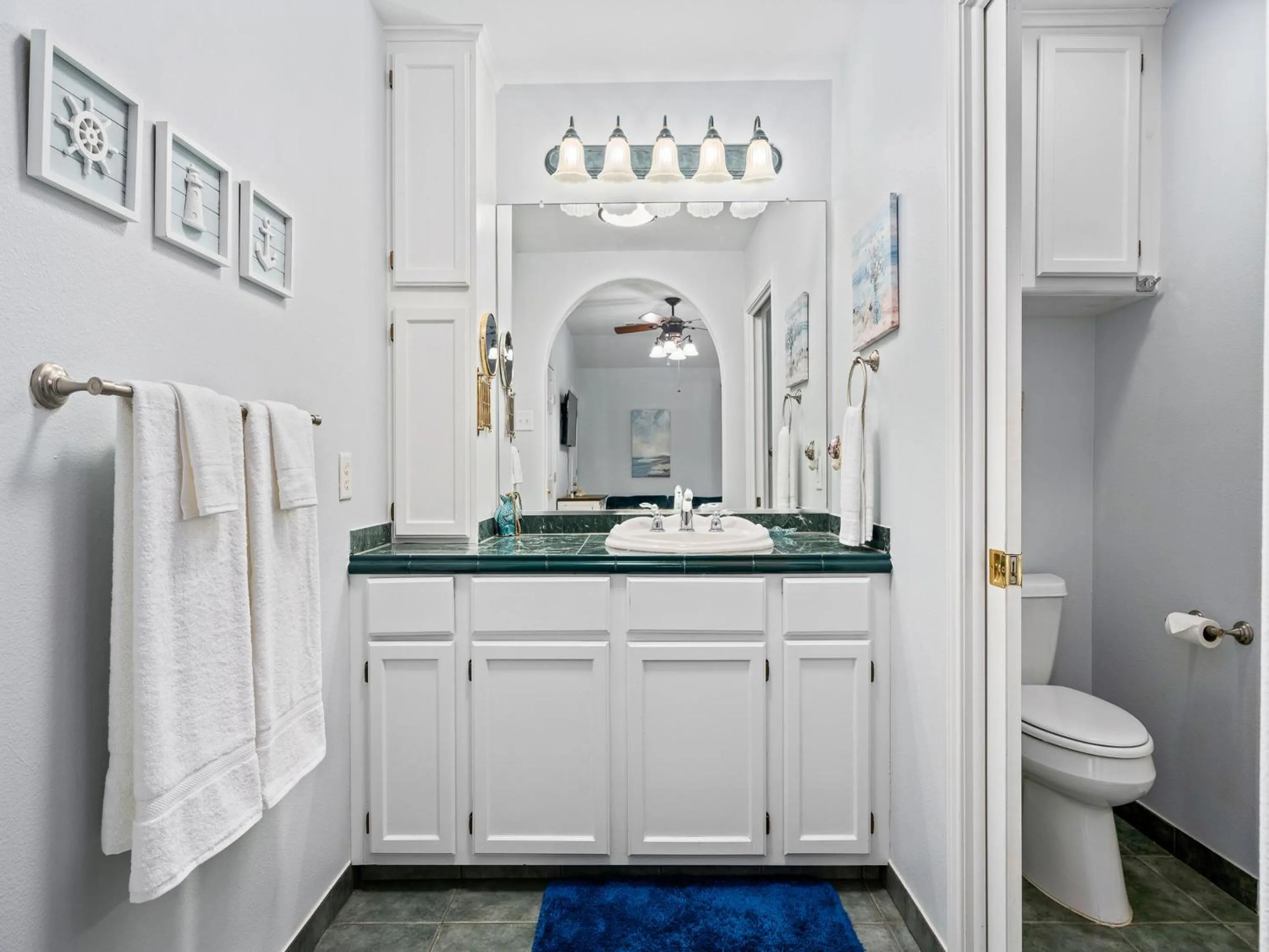 Property building in Sandy Pants Beach House