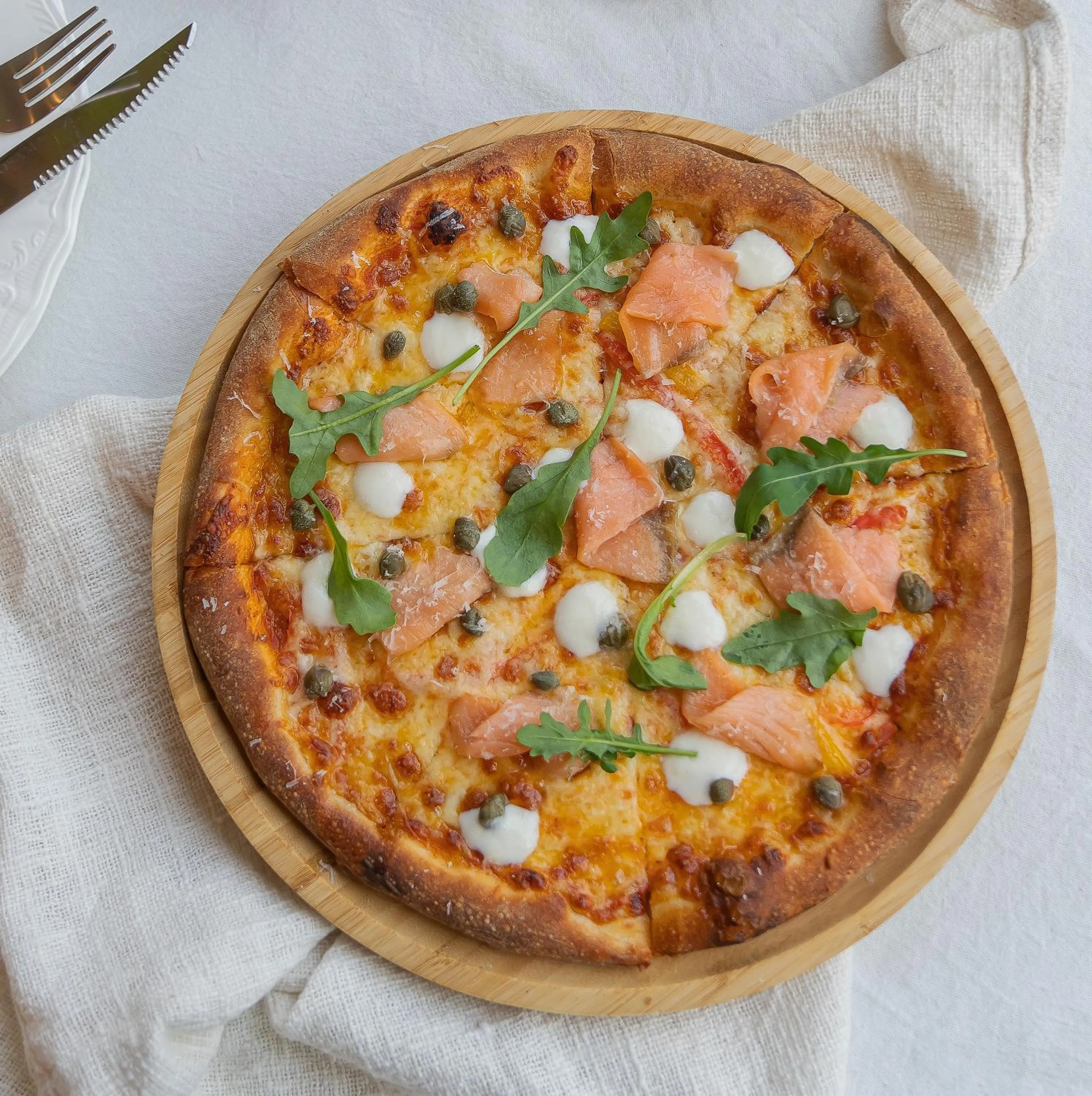 Restaurant/places to eat in In Joy Hotel