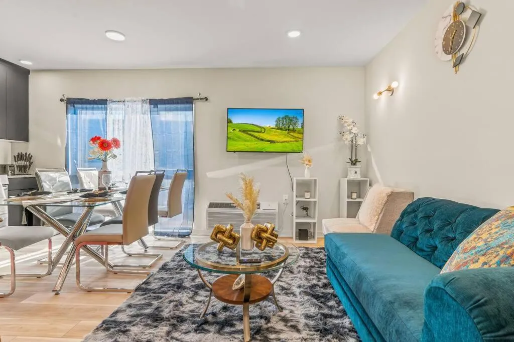 TV and multimedia in Pure Relaxation-Luxury/Roof Top*