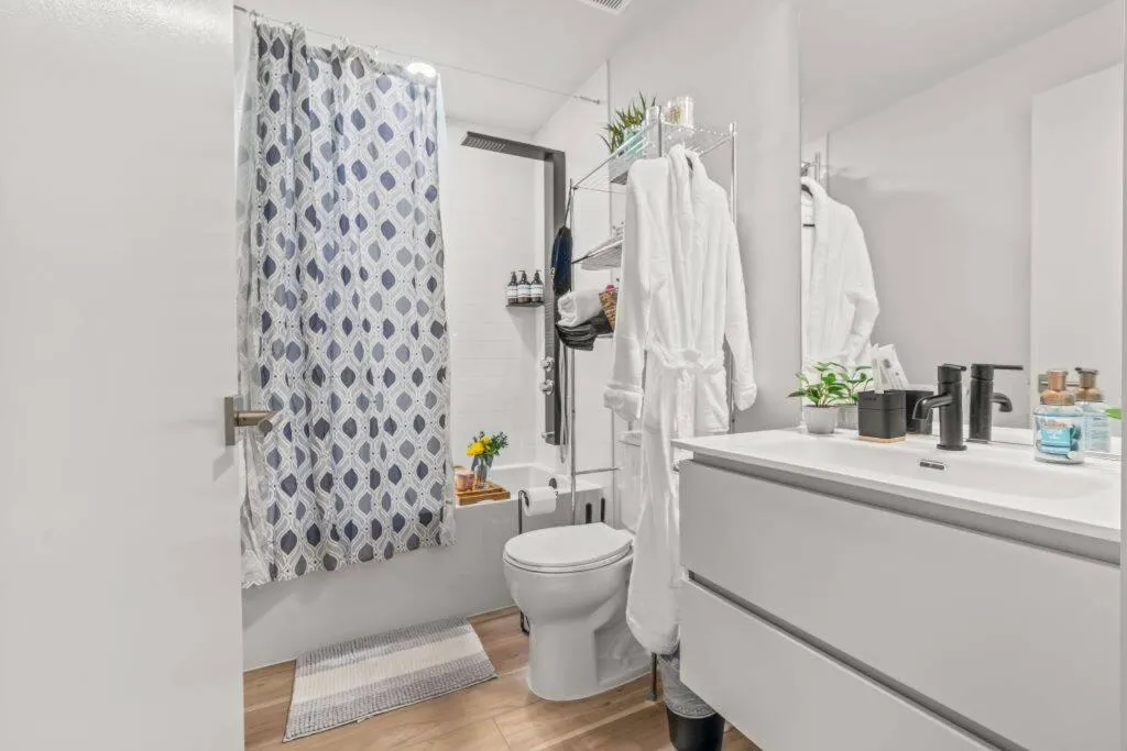 Shower in Pure Relaxation-Luxury/Roof Top*