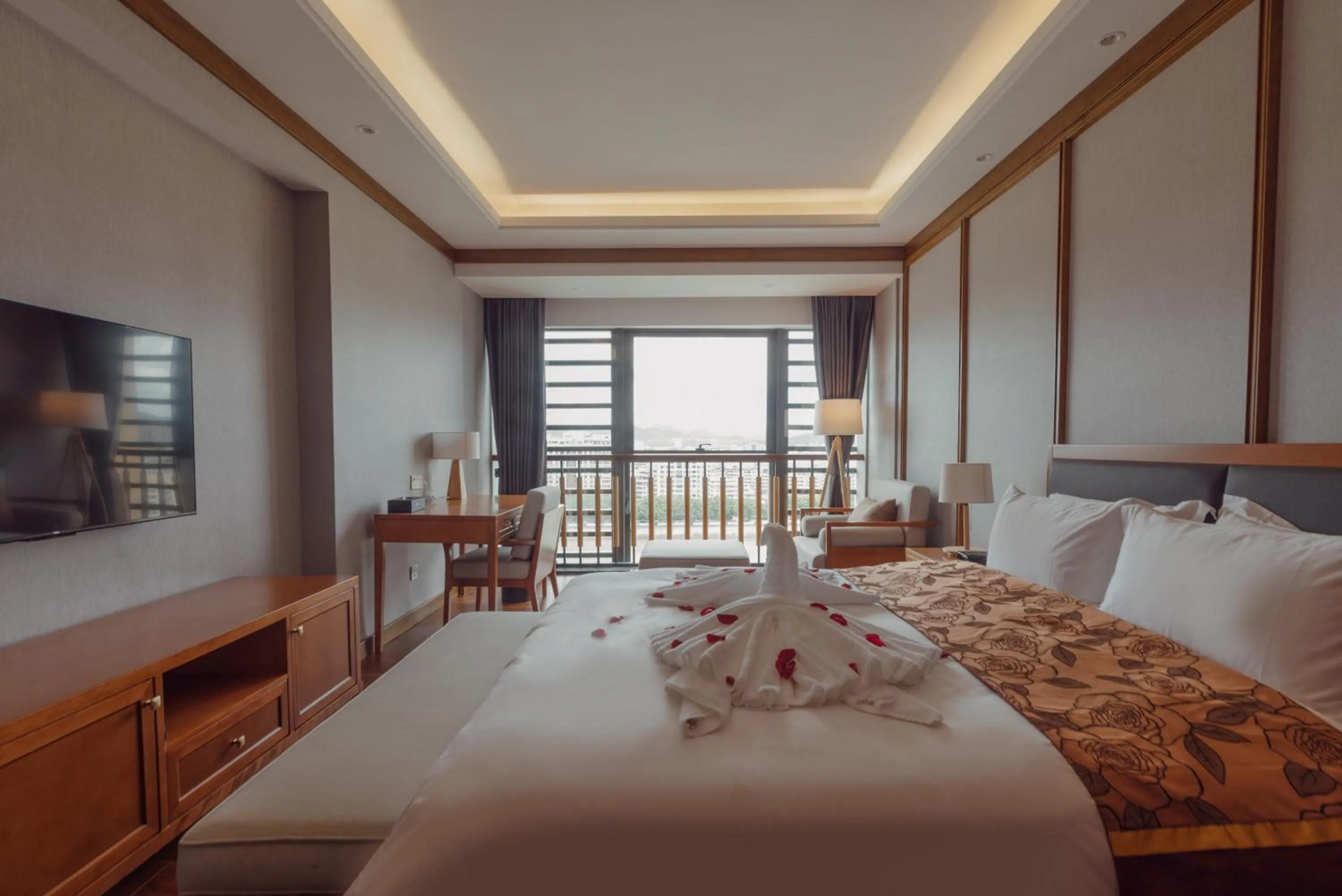 Bed in White Swan Guest House MeiZhou