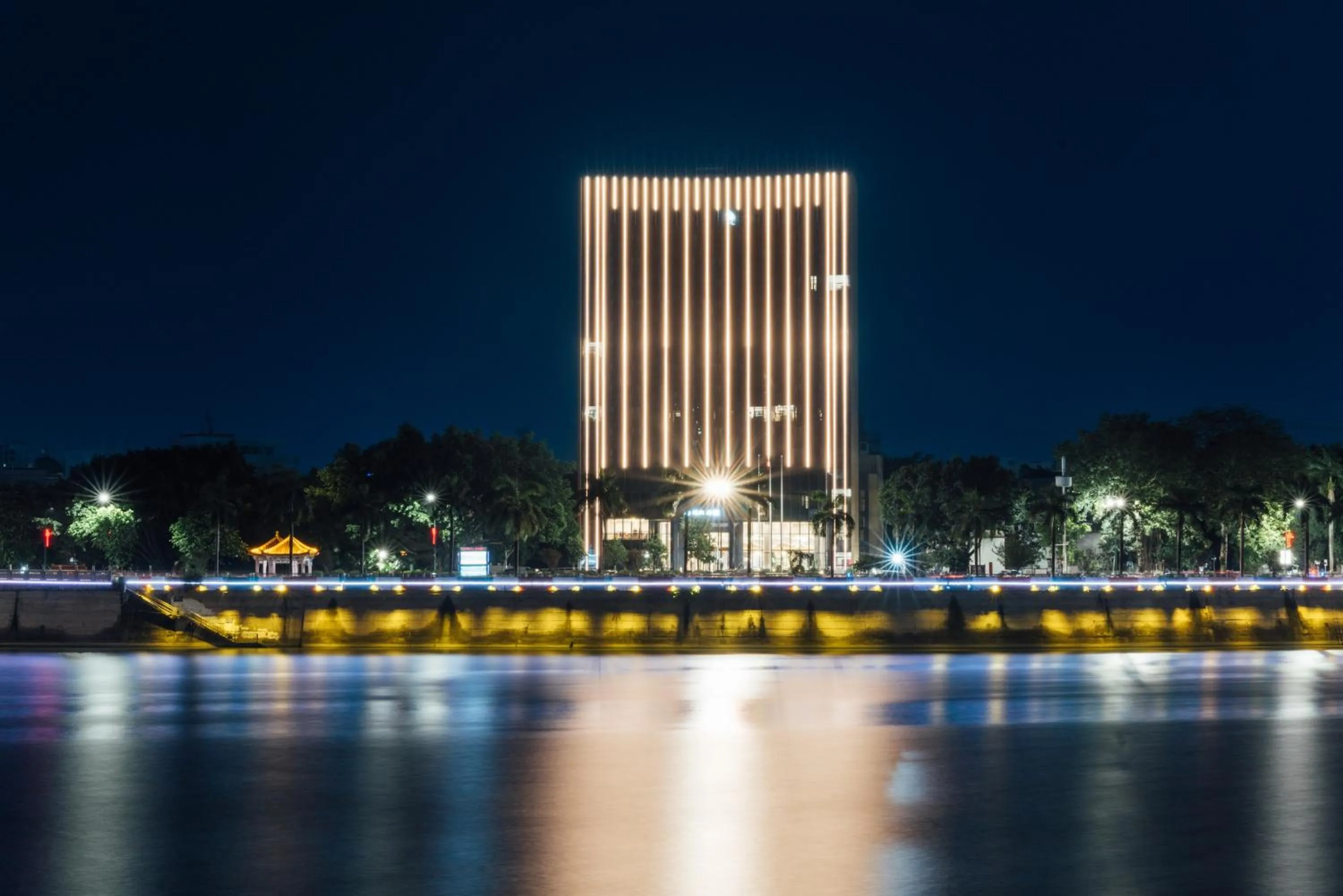 White Swan Guest House MeiZhou