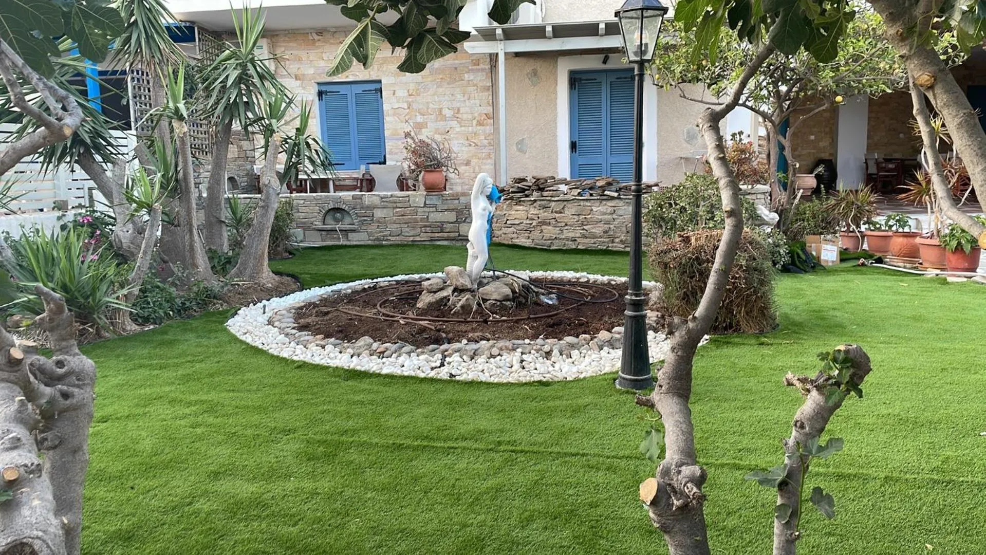 Garden in Ioanna Apartments