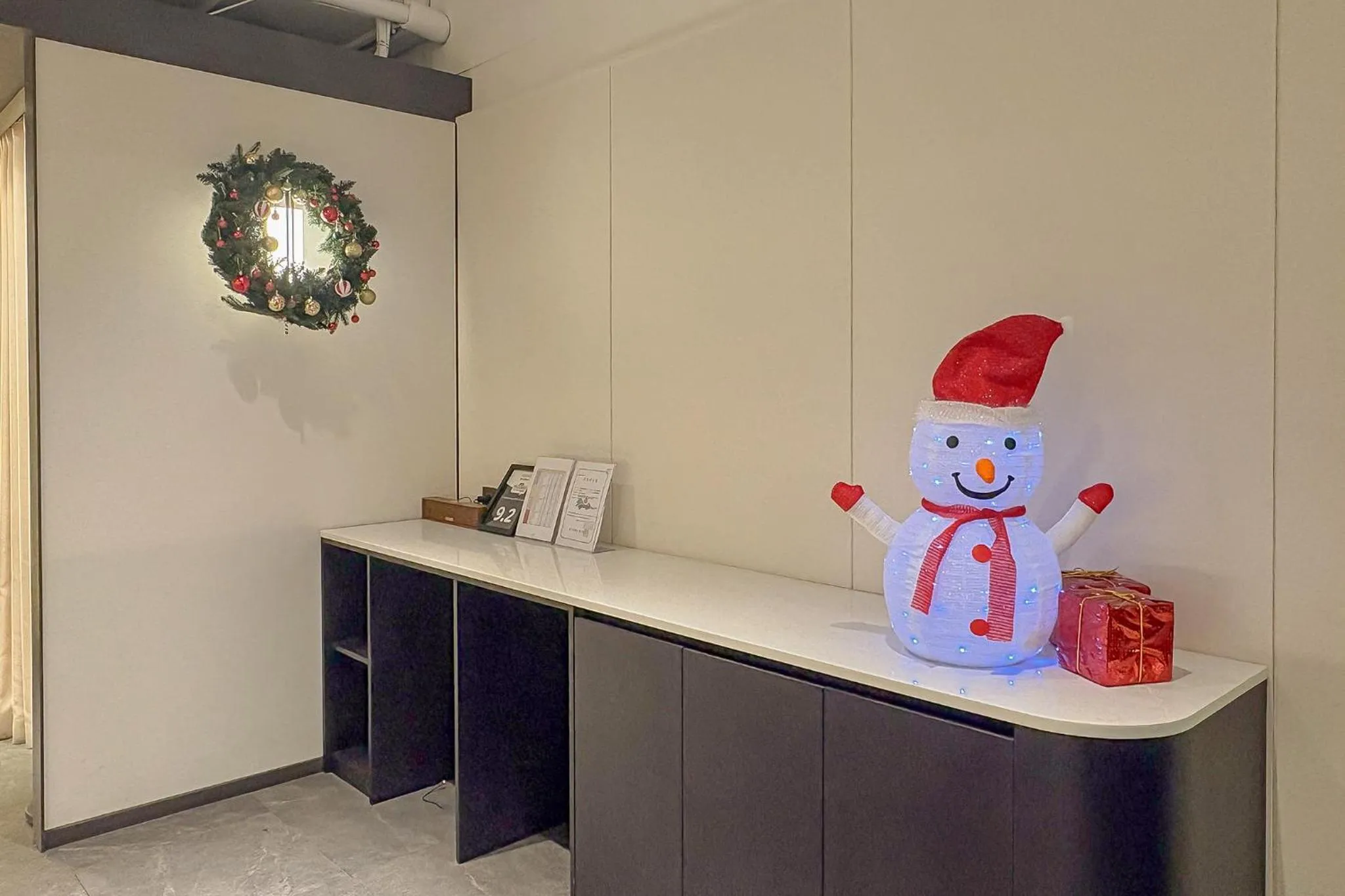 UH FLAT Signature DAEGU