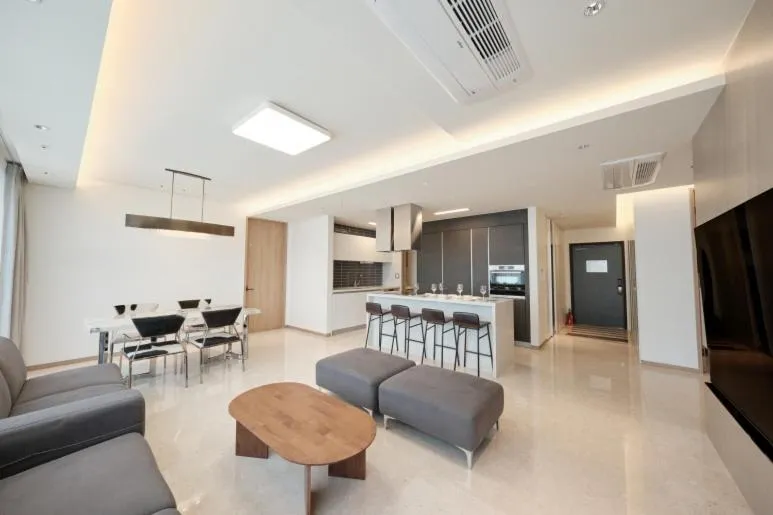 Dining area in UH FLAT Signature DAEGU