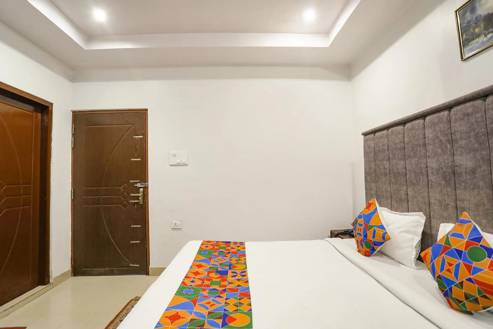 Bedroom, Bed in FabHotel DPS International