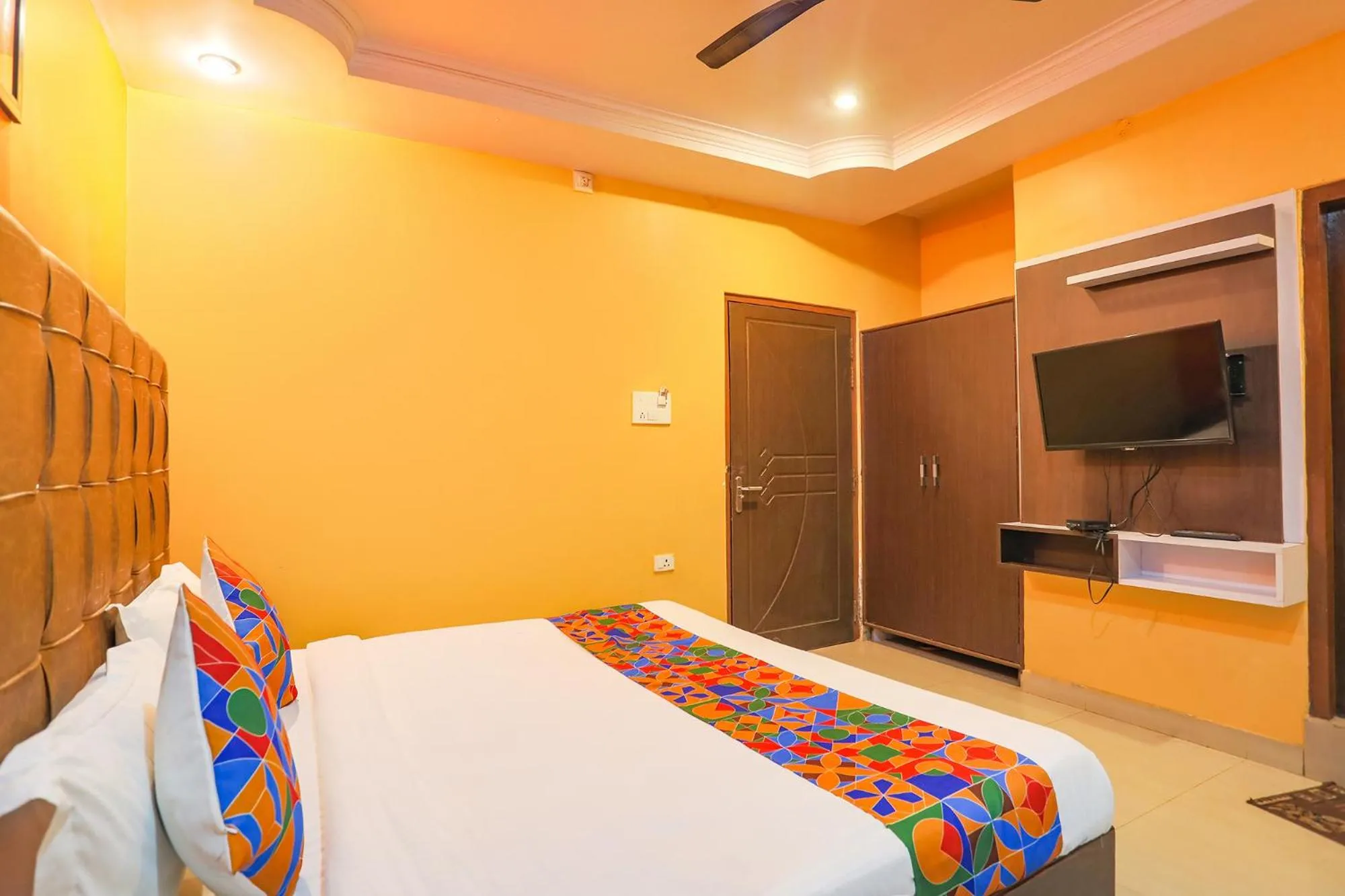 Bedroom, Bed in FabHotel DPS International