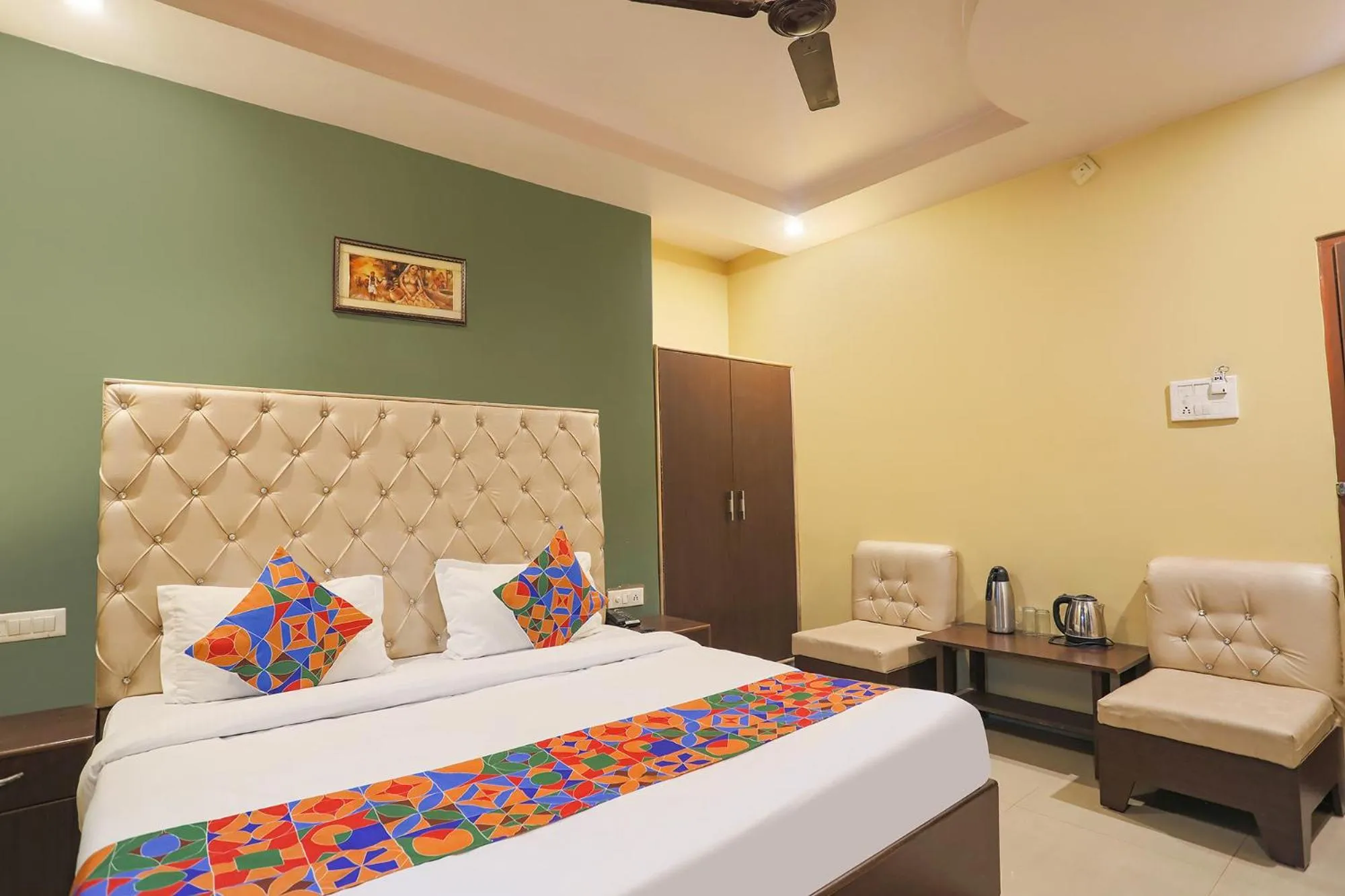 Bed in FabHotel DPS International