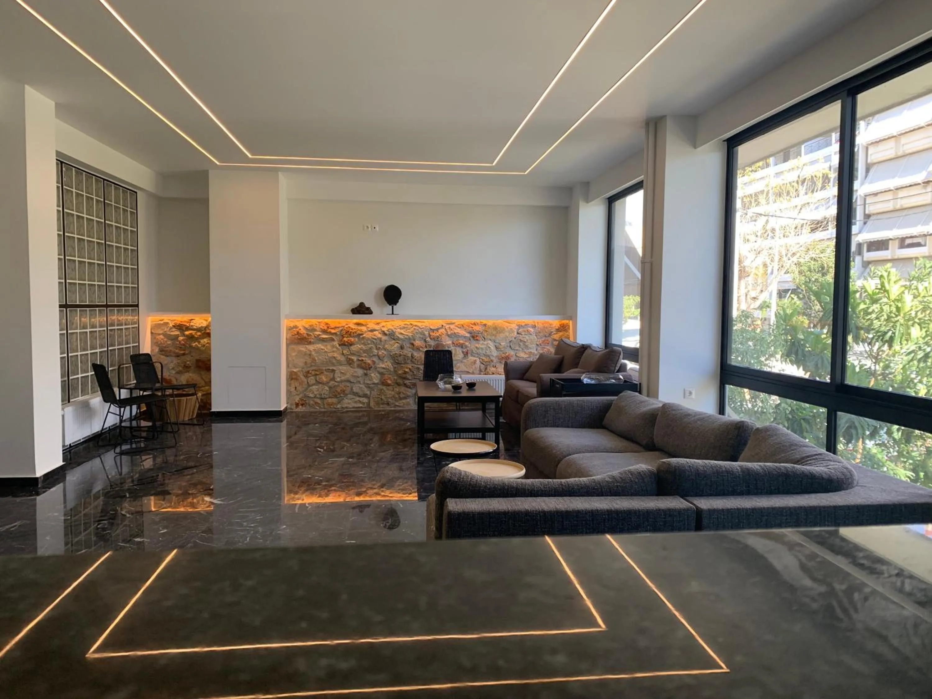 Lounge or bar in Platon Hotel