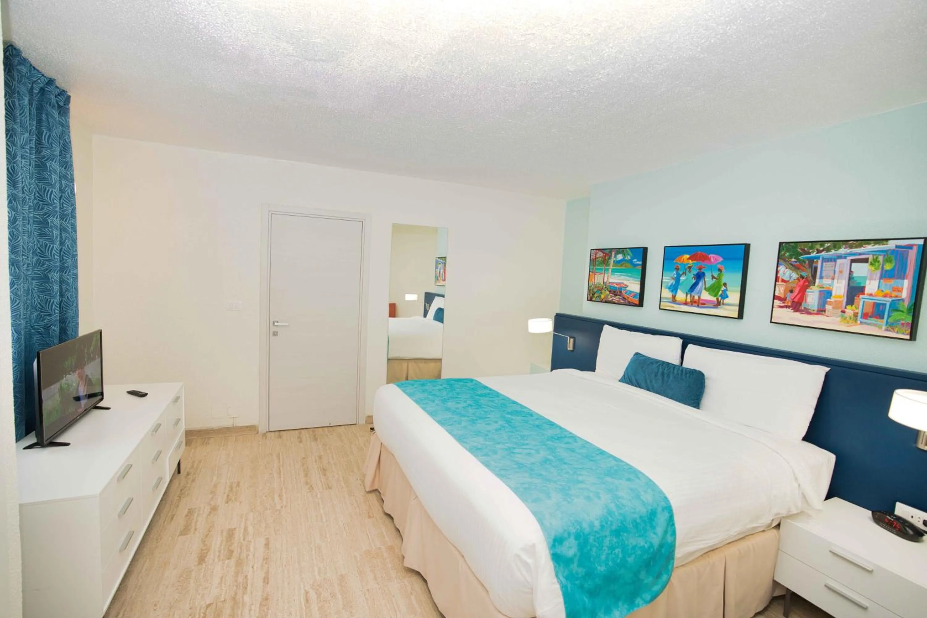 Bedroom, Bed in Royal Islander Club Resort La Plage