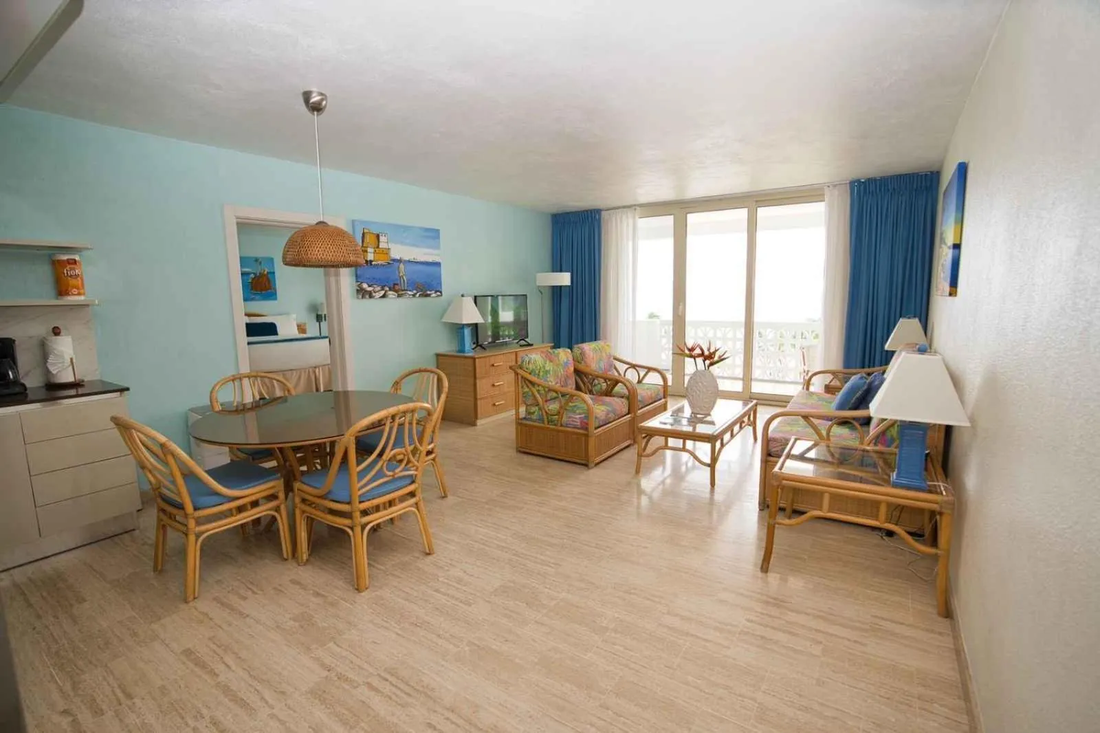 Living room in Royal Islander Club Resort La Plage