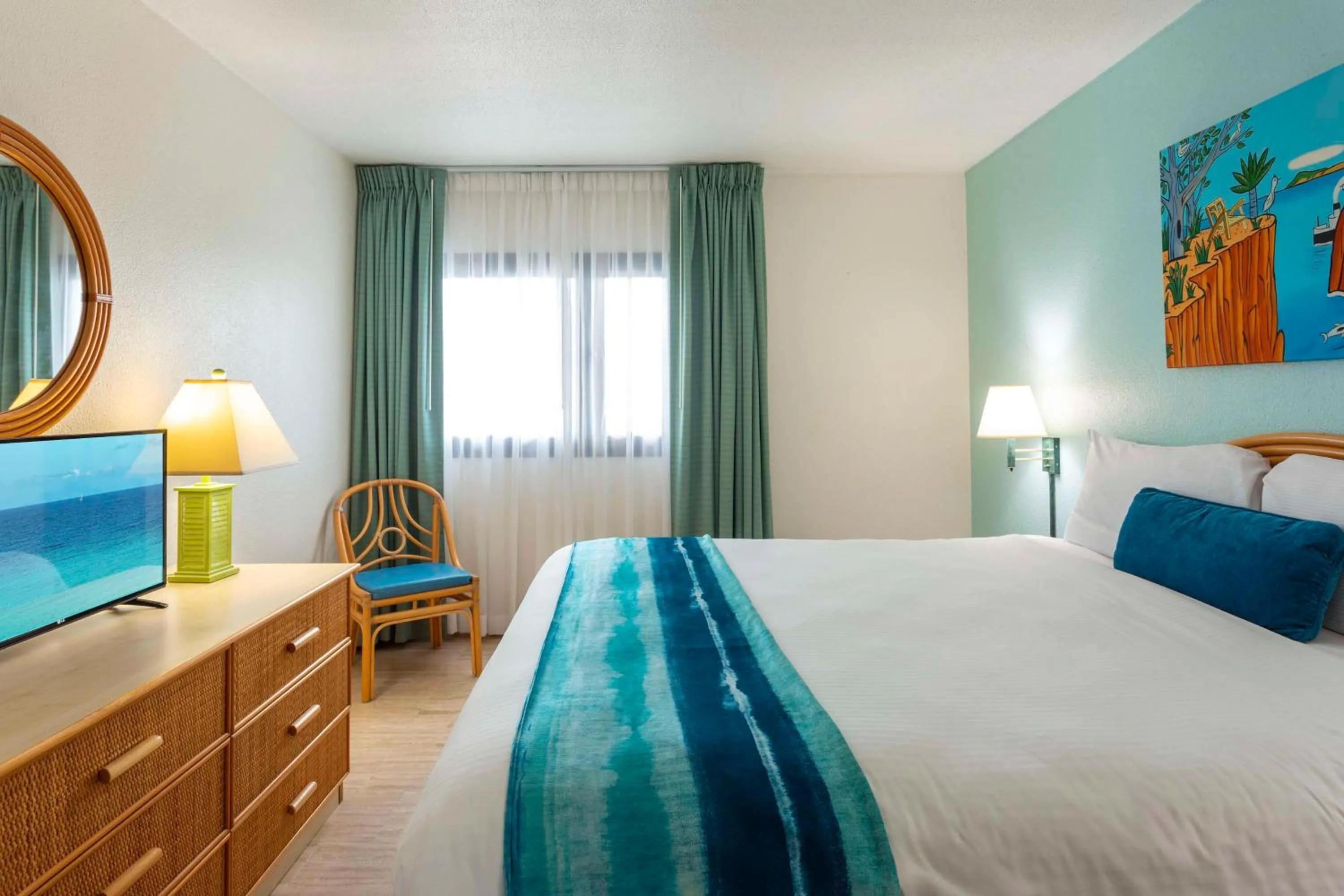 Photo of the whole room, Bed in Royal Islander Club Resort La Plage