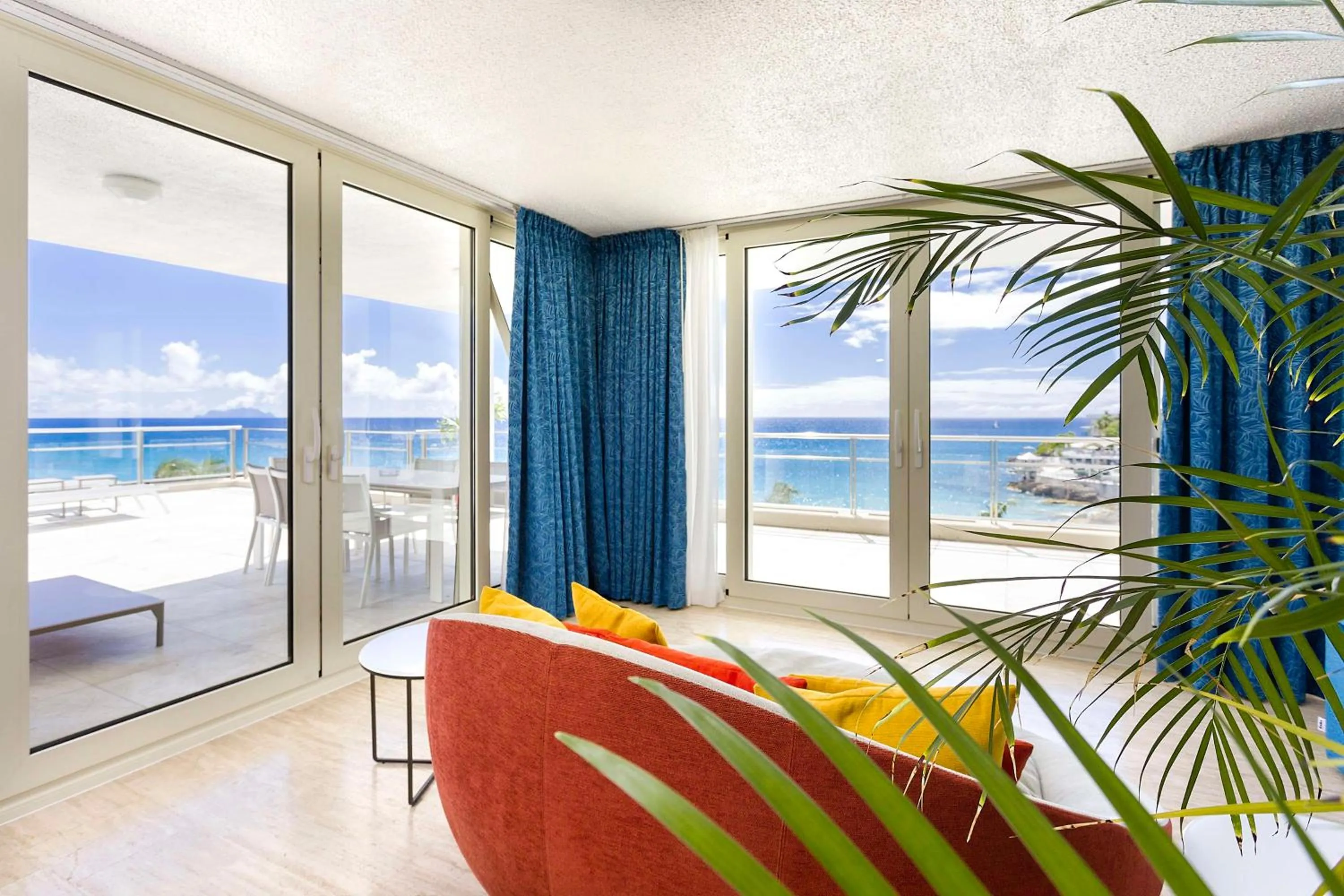 Photo of the whole room in Royal Islander Club Resort La Plage