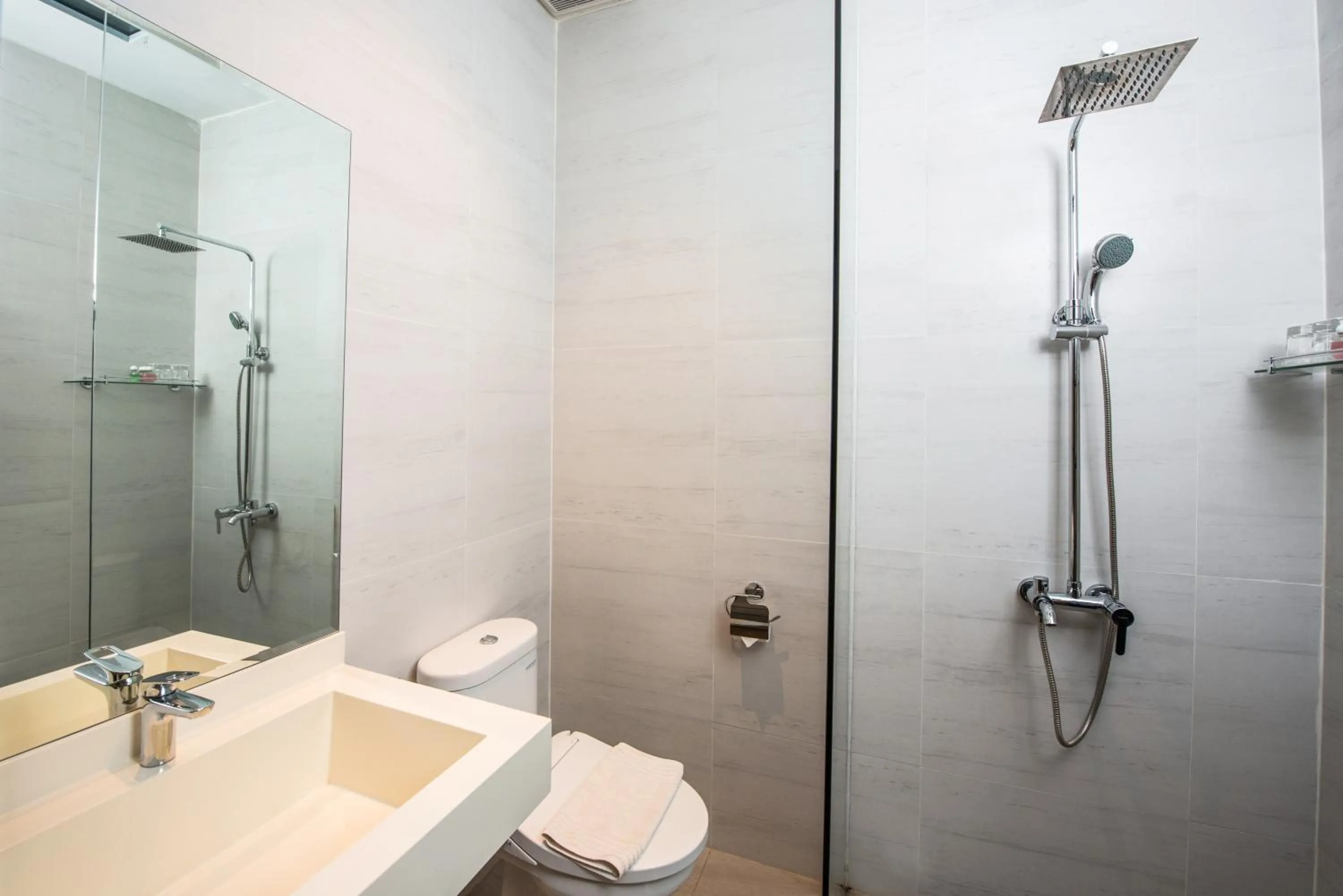 Shower in Woda Villa & Spa
