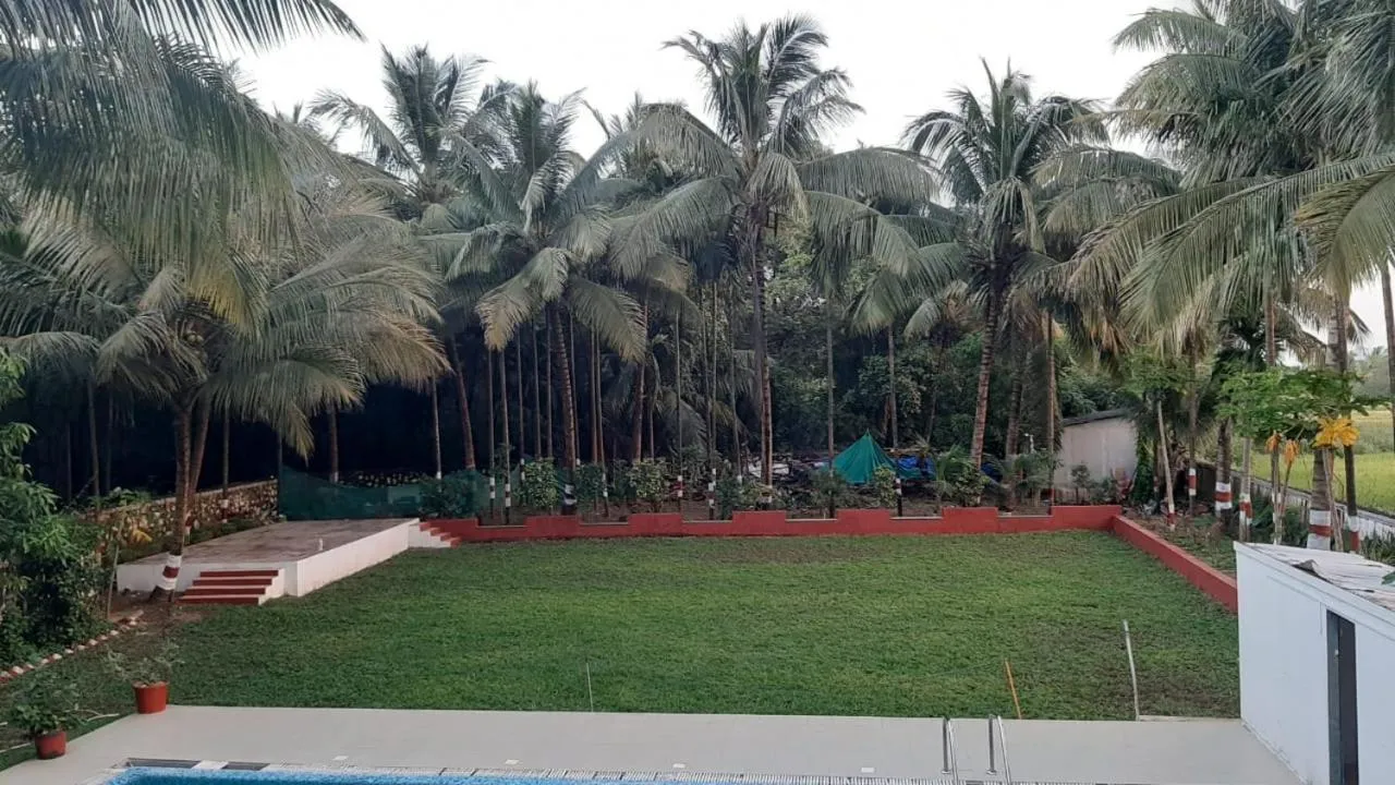 Garden in Ruturaj Inn Alibag