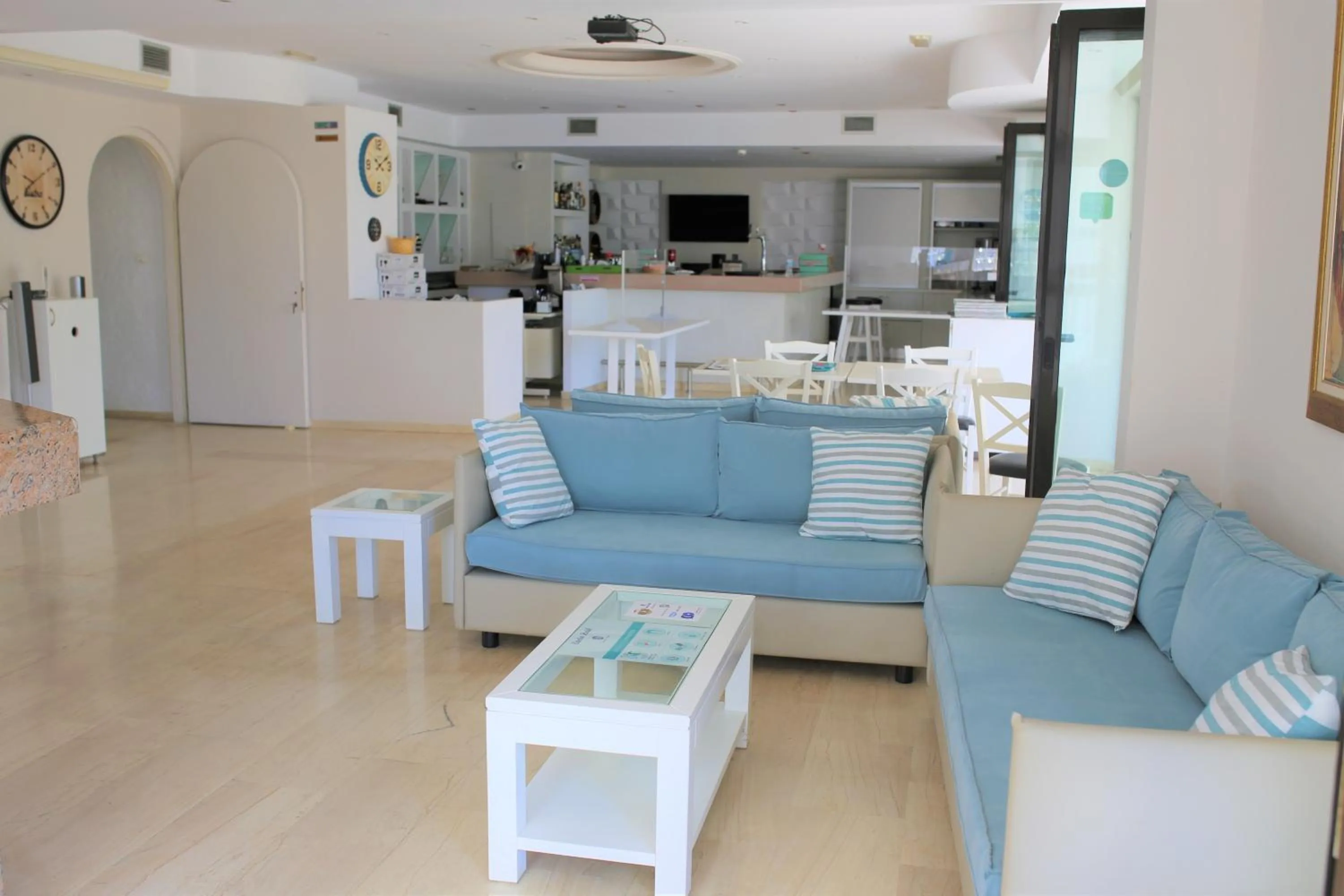 Living room in Castro Hotel