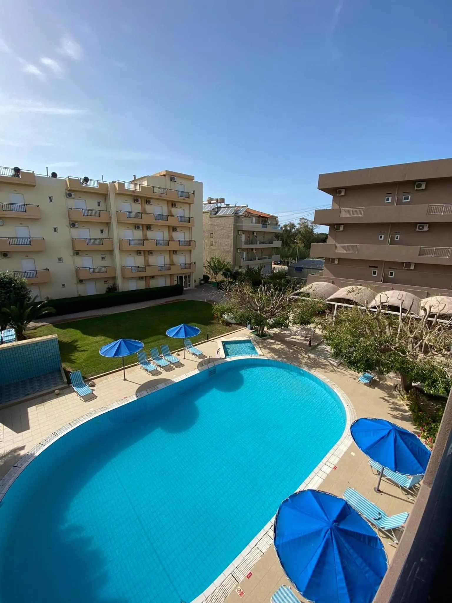 Property building in Castro Hotel