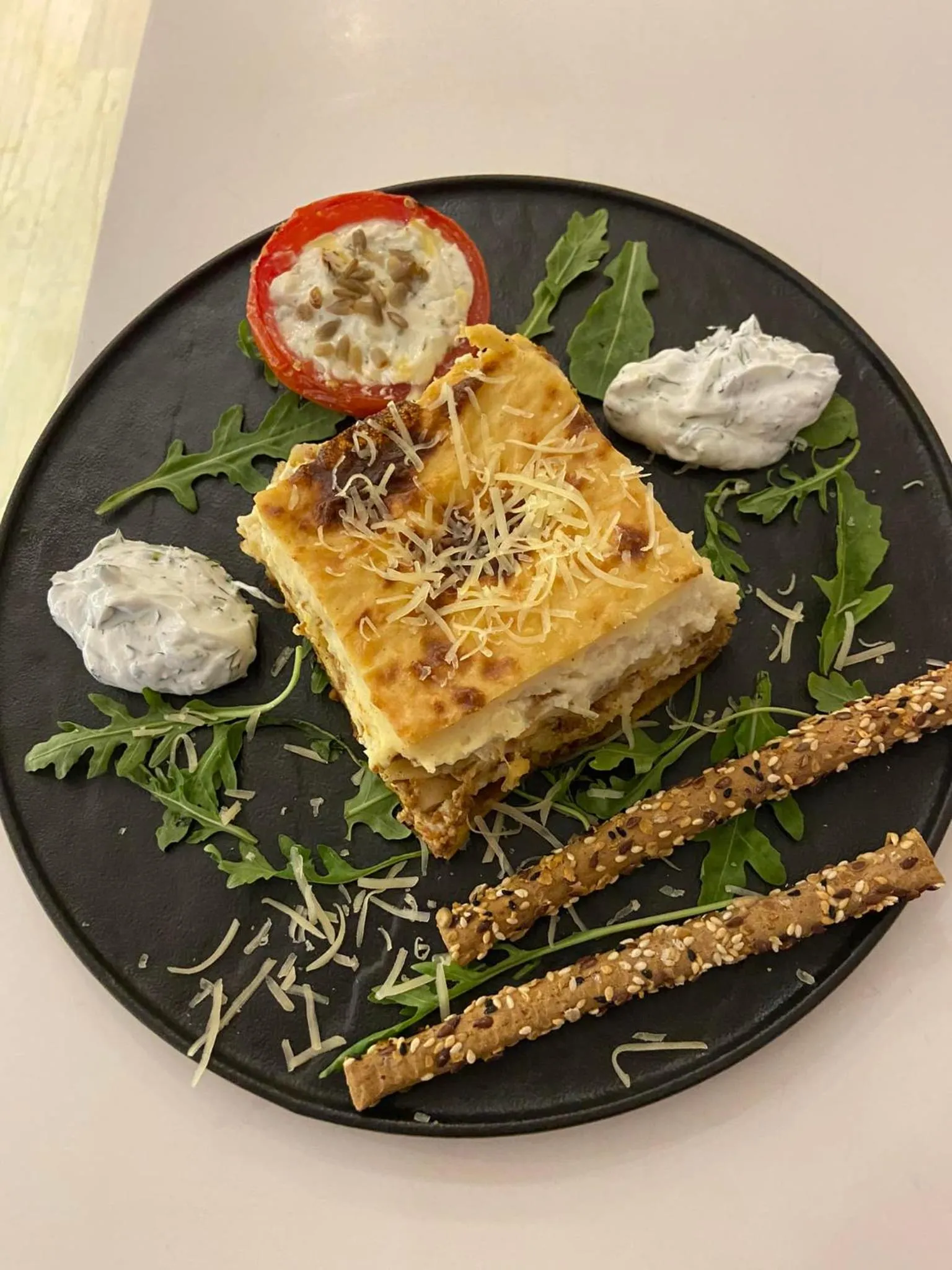 Restaurant/places to eat in Castro Hotel