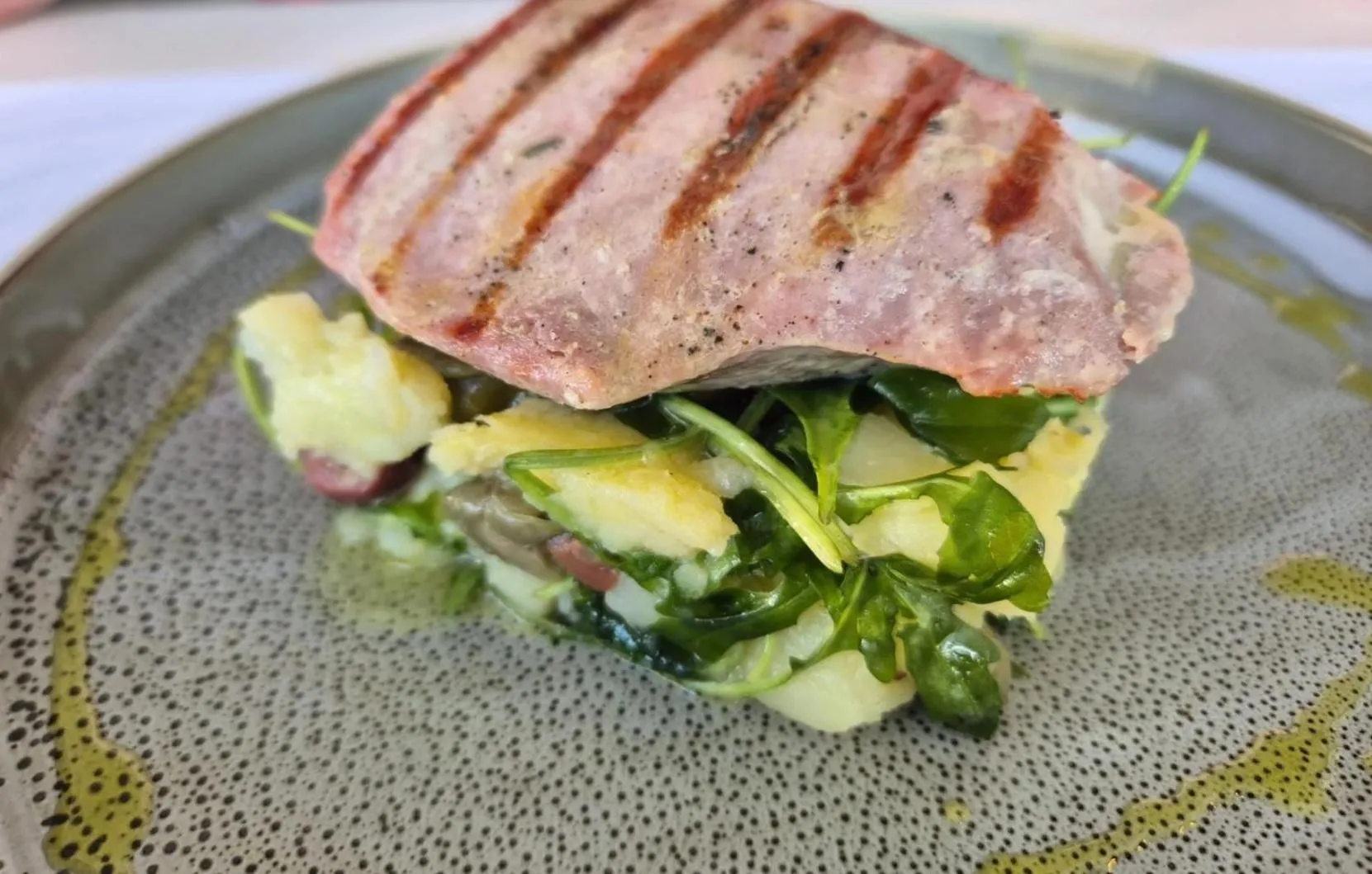 Food in Castro Hotel