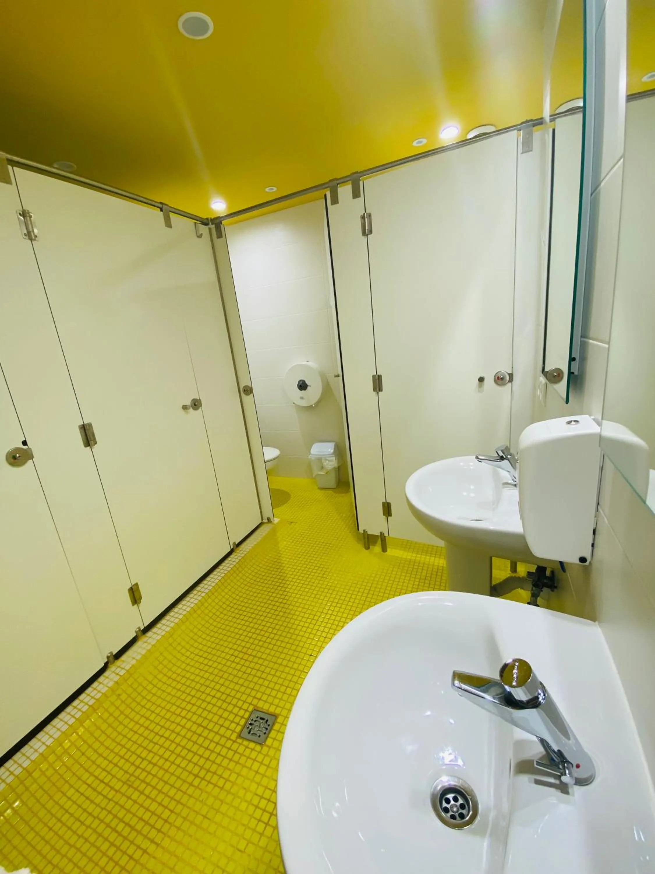 Bathroom in We Street Hostel - Albergue