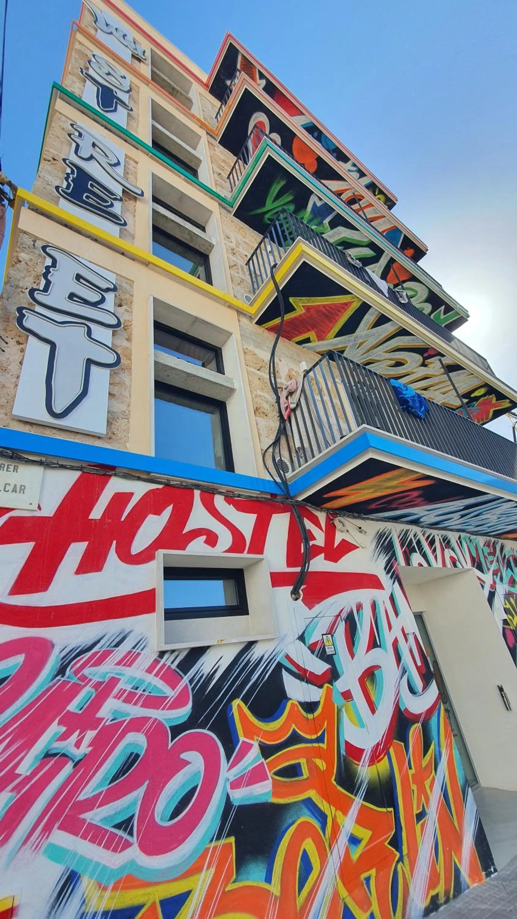 Property building in We Street Hostel - Albergue