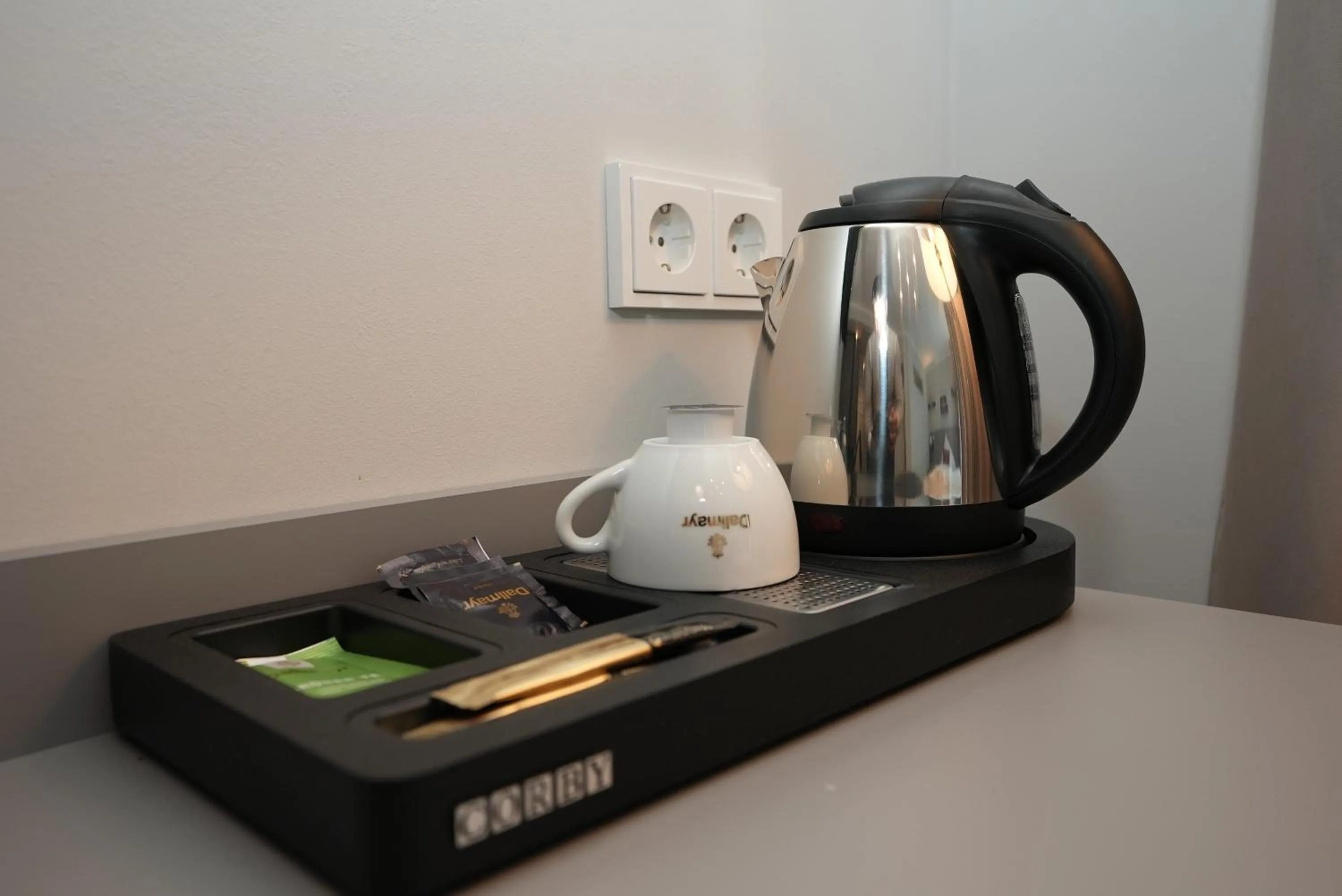 room service in Boutique Kaiser - Hotel & Apartments