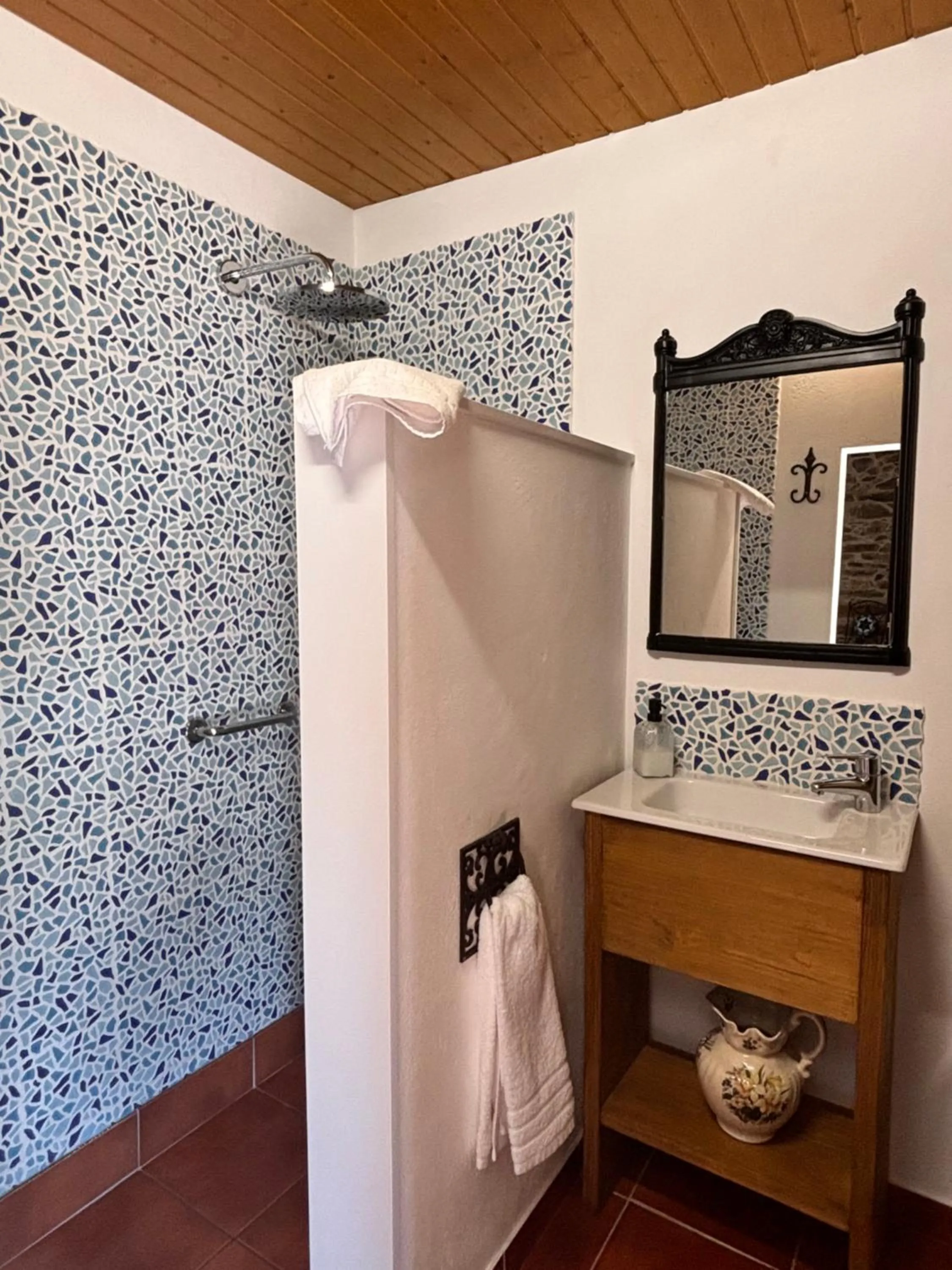 Bathroom in Casa Da Oliveira