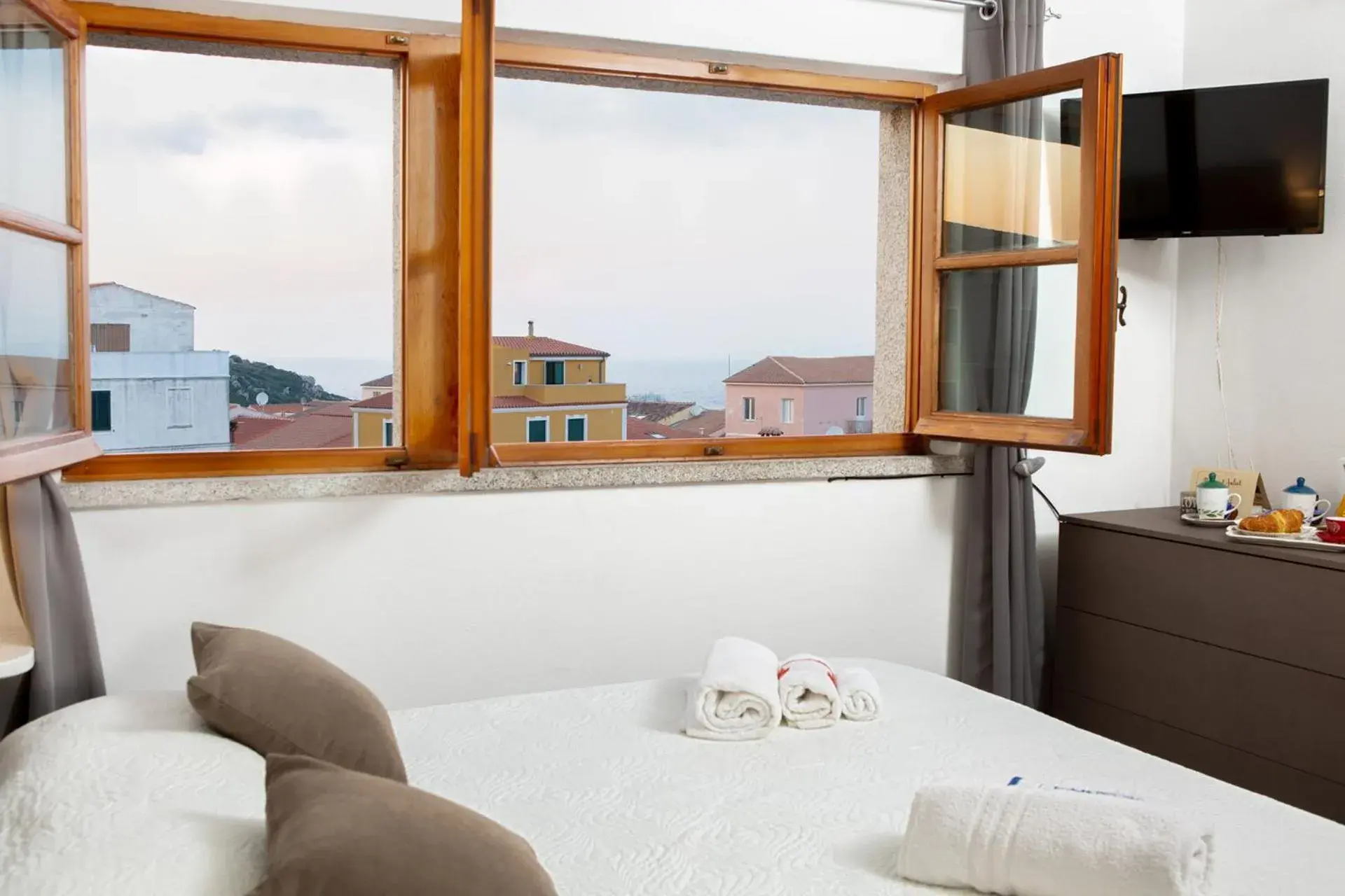 Superior Quadruple Room in Romeo and Juliet Affittacamere Superior Quadruple Room in Romeo and Juliet Affittacamere