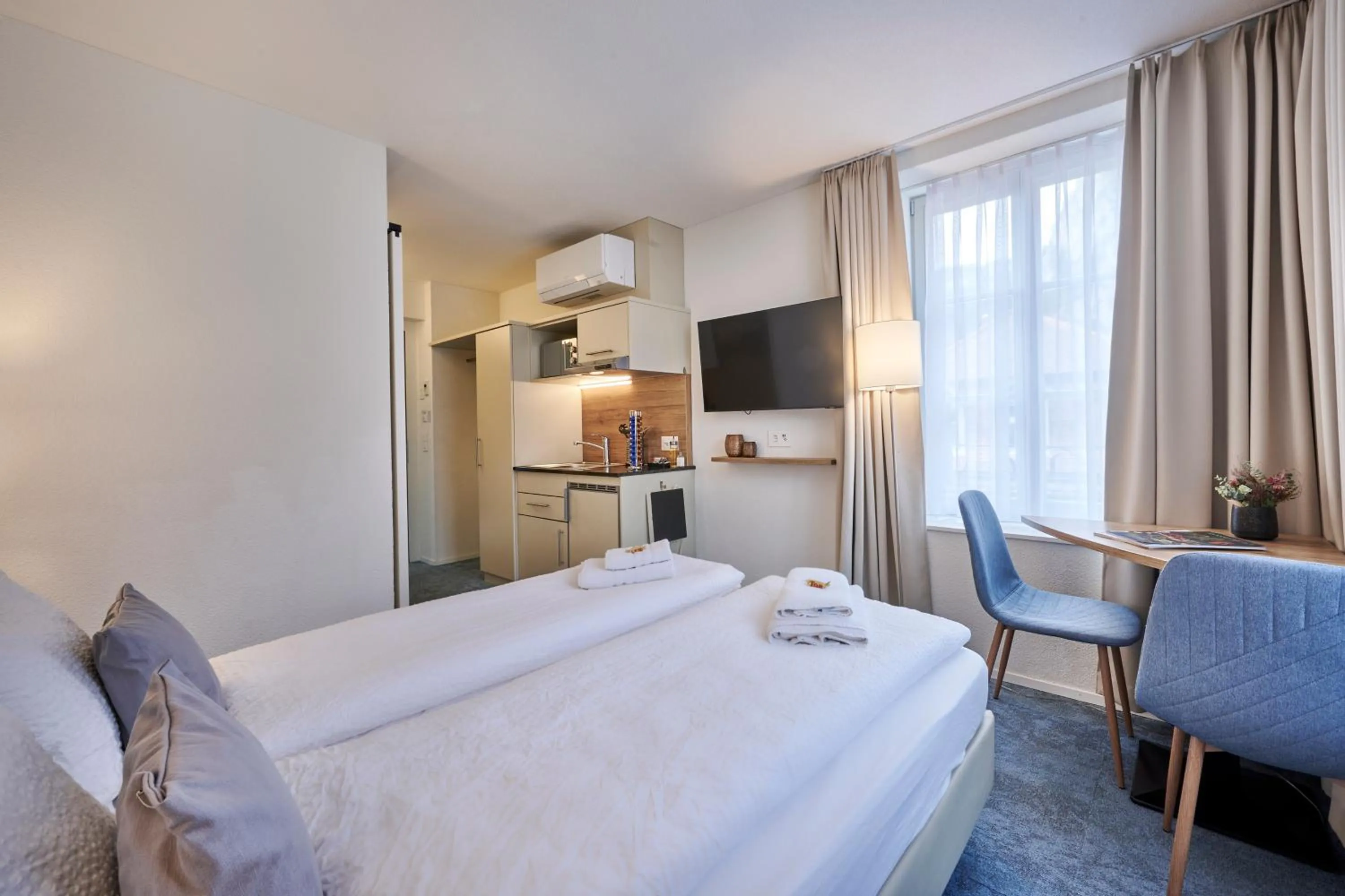 Bed in Aparthotel Krone - Self Check-In