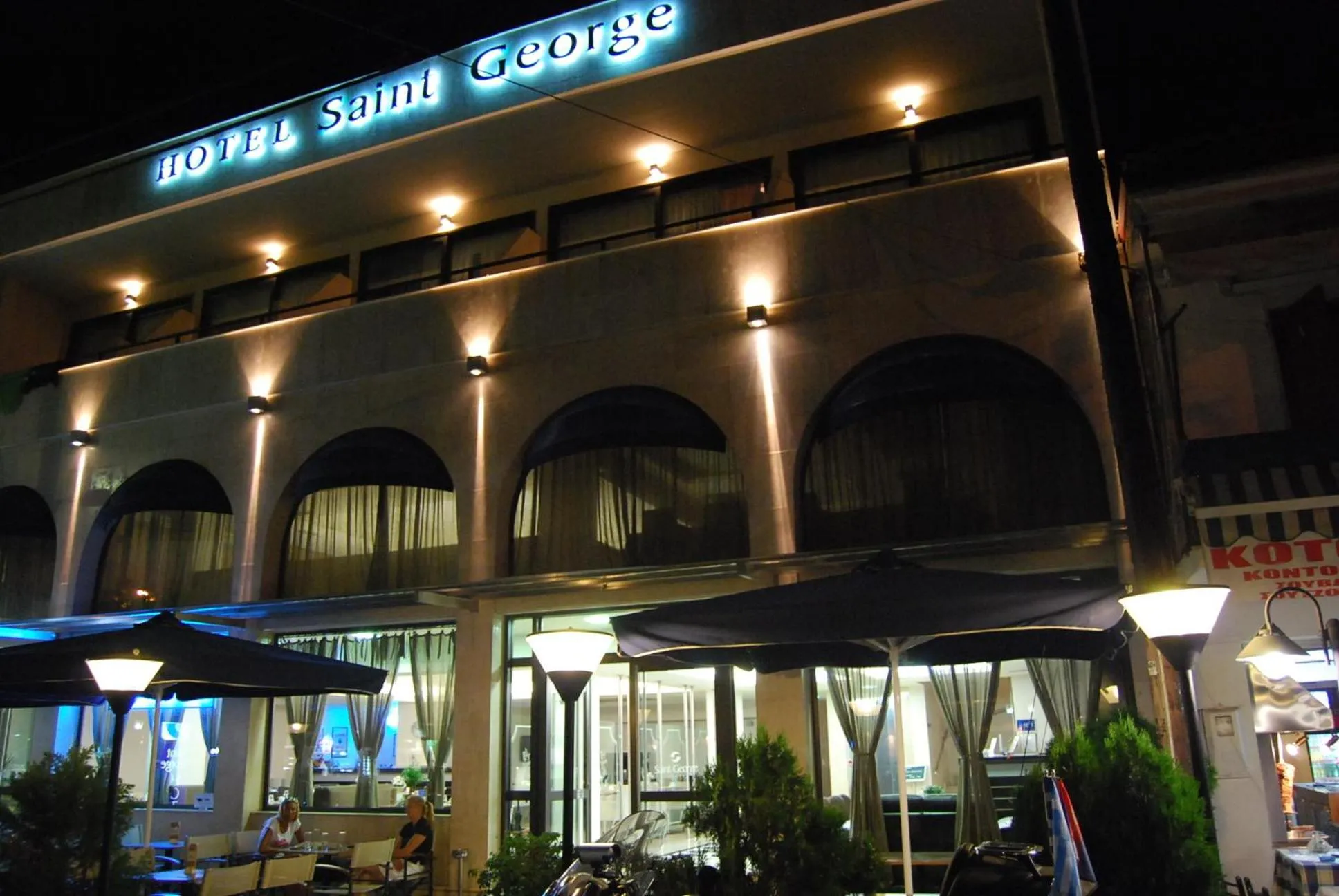 Facade/entrance in Saint George Hotel