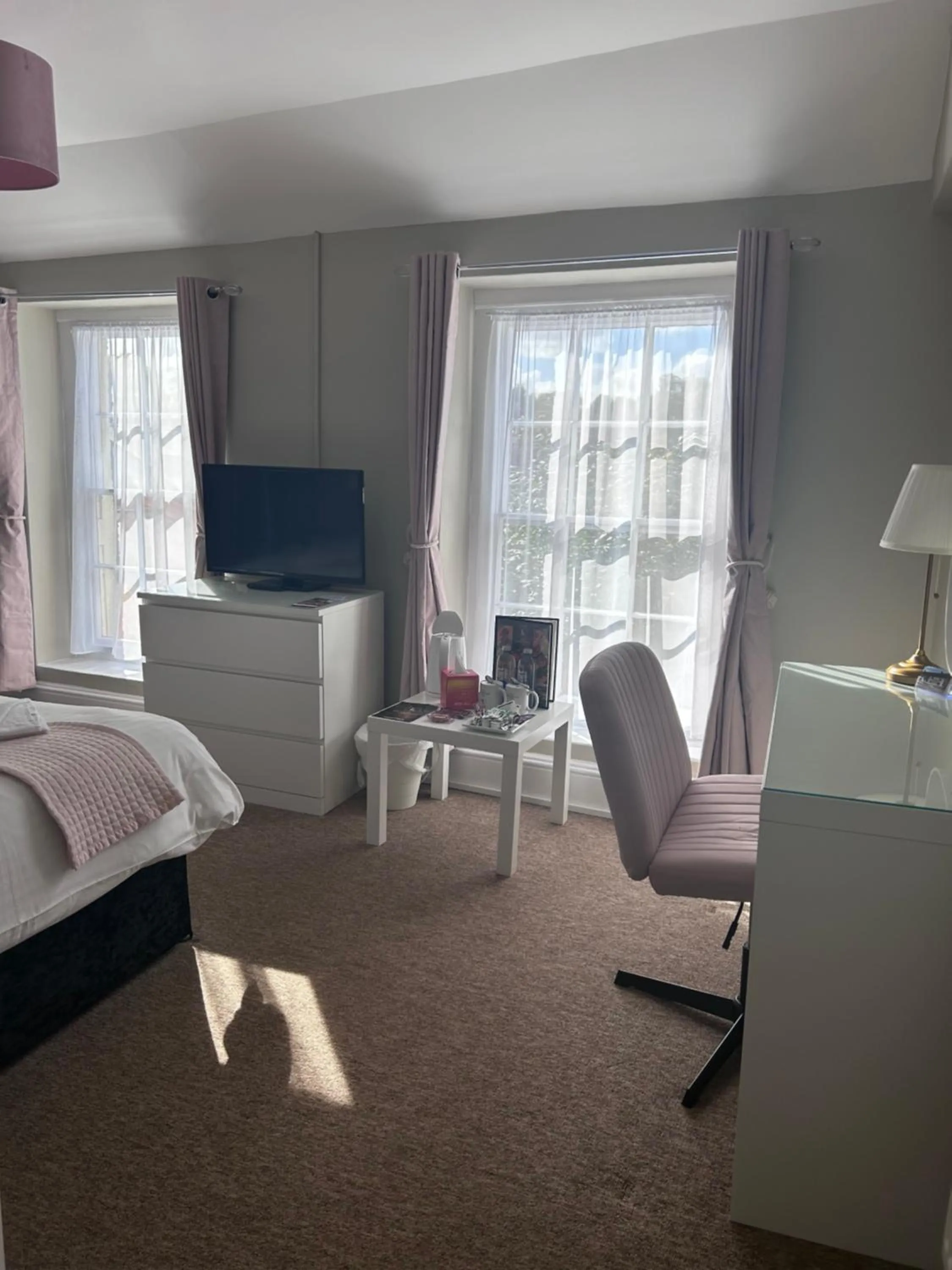 Bed in The Lethbridge Arms