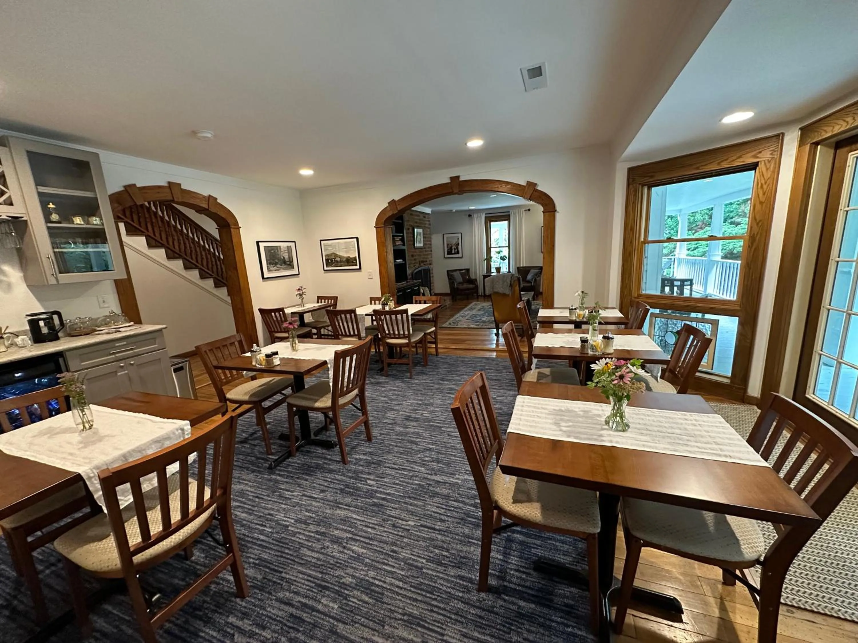 Restaurant/places to eat in Lovill House Inn