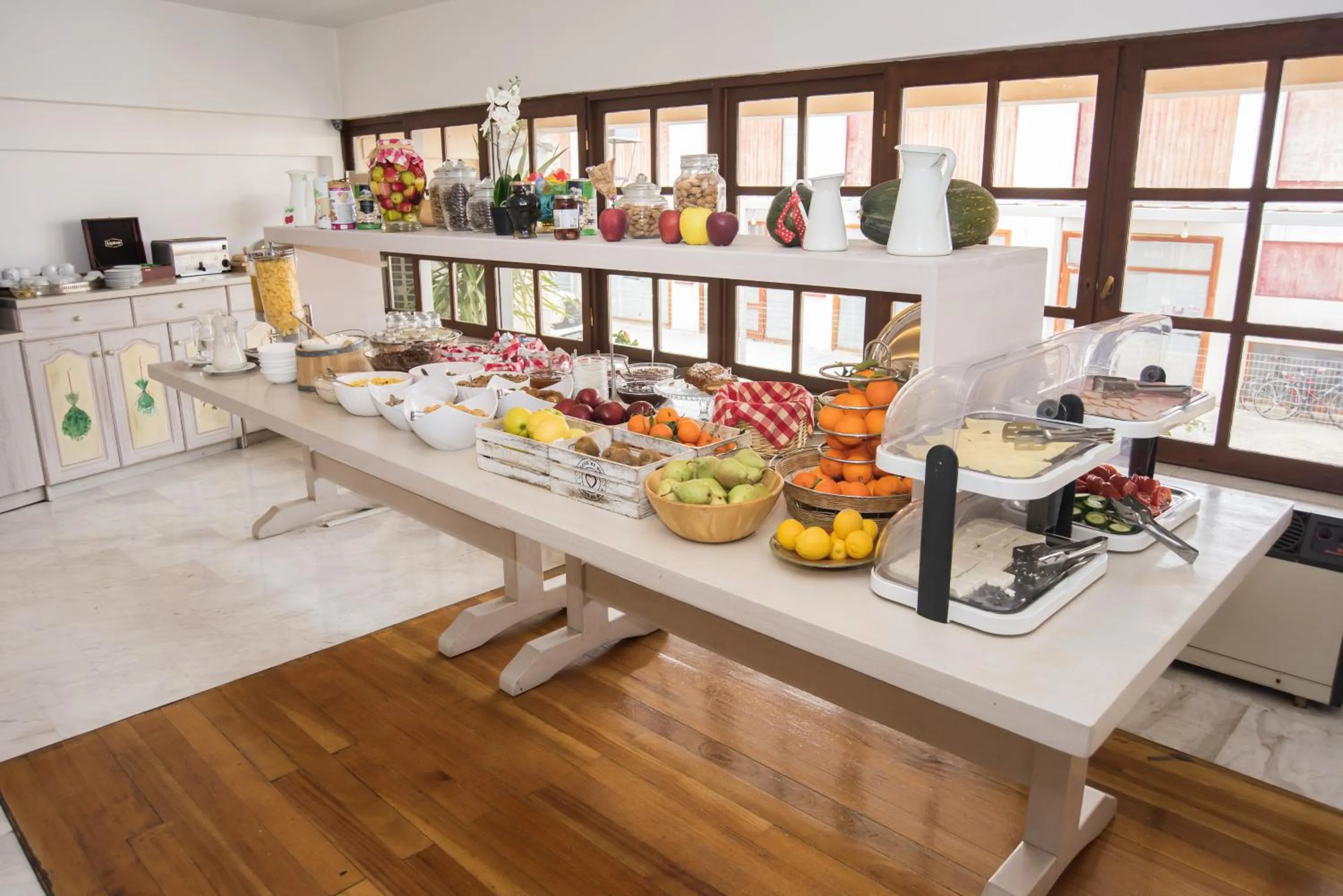 Breakfast in Fedriades Delphi Hotel