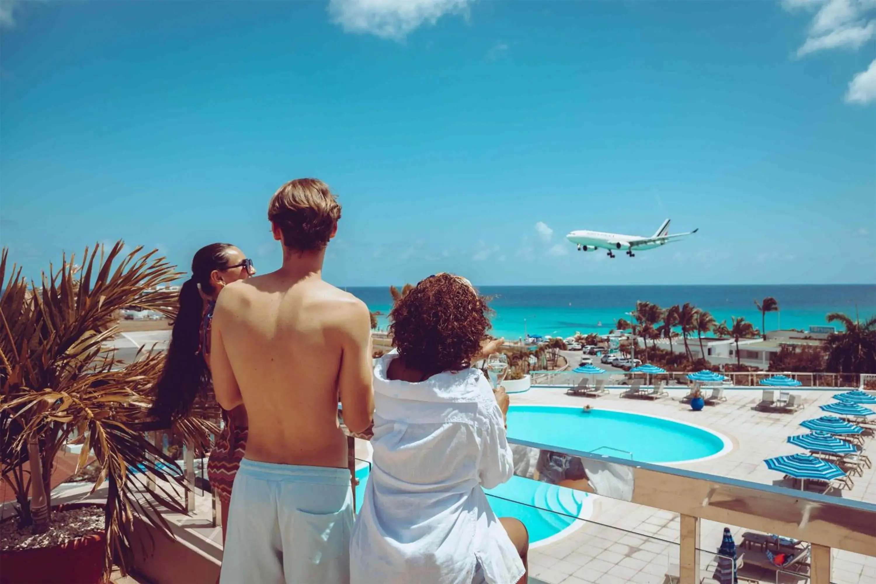 Three-Bedroom Suite in Royal Islander Club Resort La Terrasse Three-Bedroom Suite in Royal Islander Club Resort La Terrasse