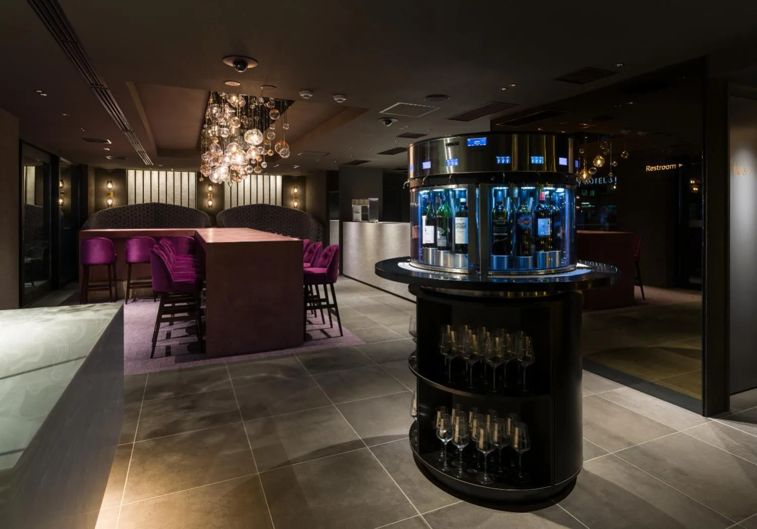 Lounge or bar in THE skM TOKYO HOTEL & DINING