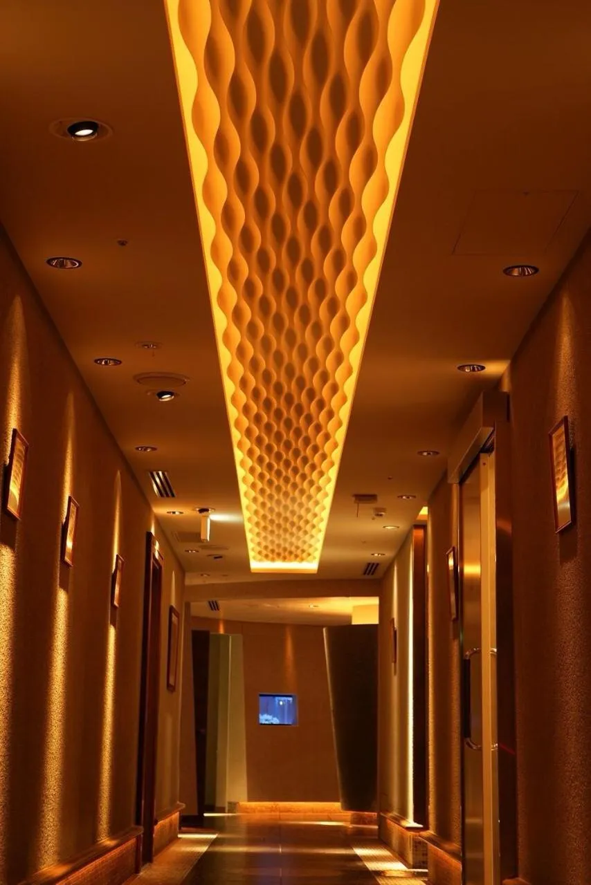 Restaurant/places to eat in THE skM TOKYO HOTEL & DINING