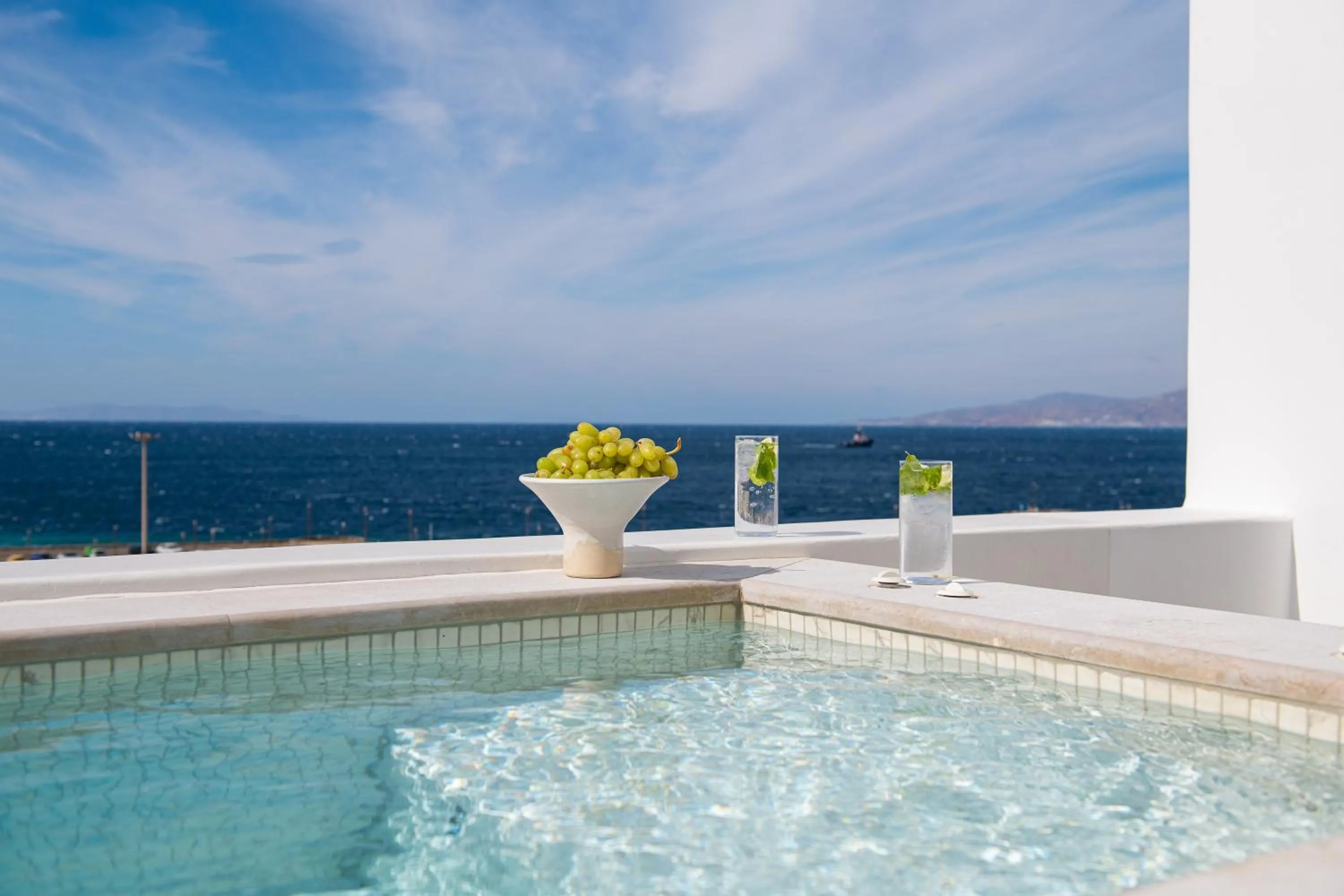 Sea view in Porto Mykonos