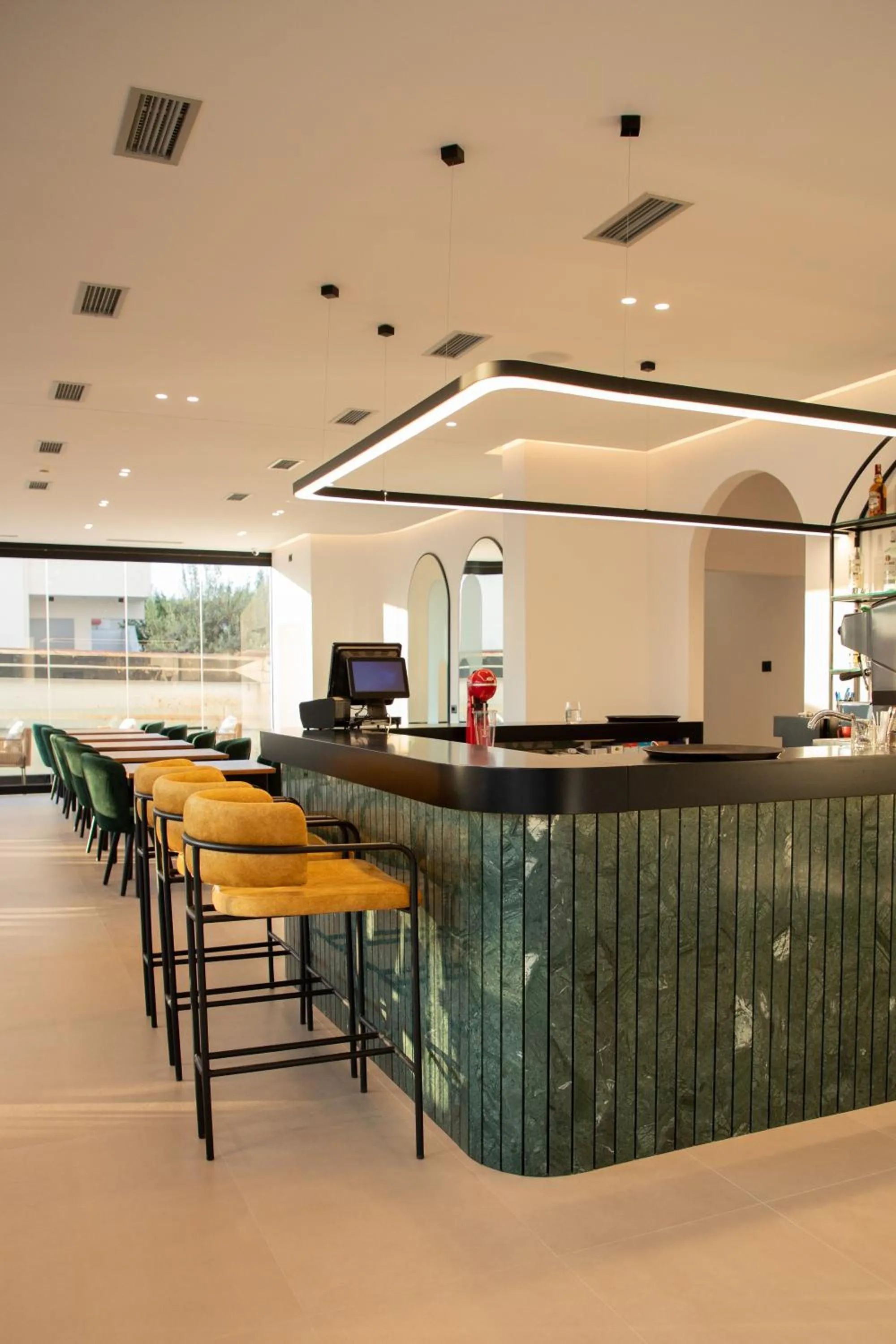 Lounge or bar in Colosseum Hotel