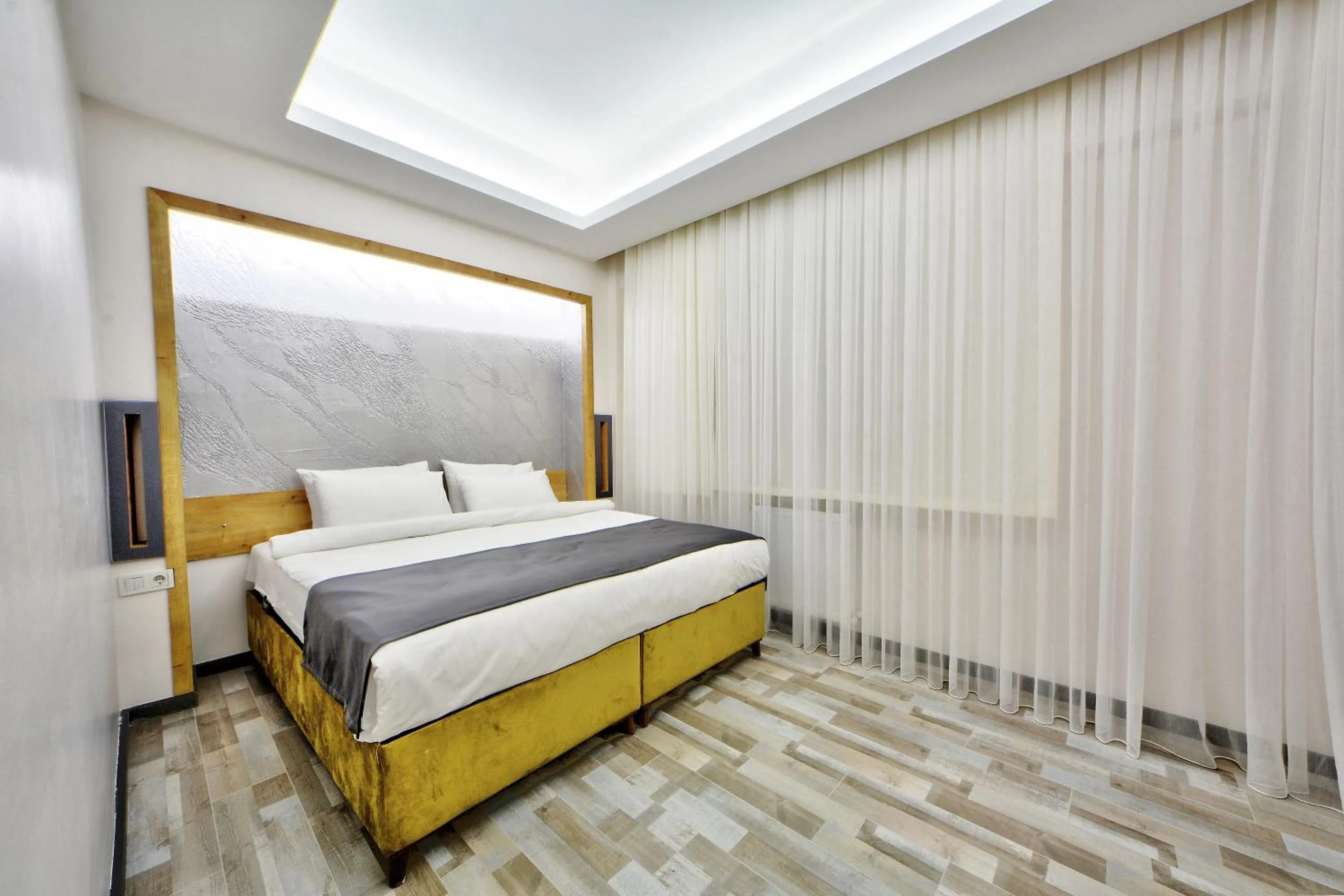 Bedroom in North Blue Life