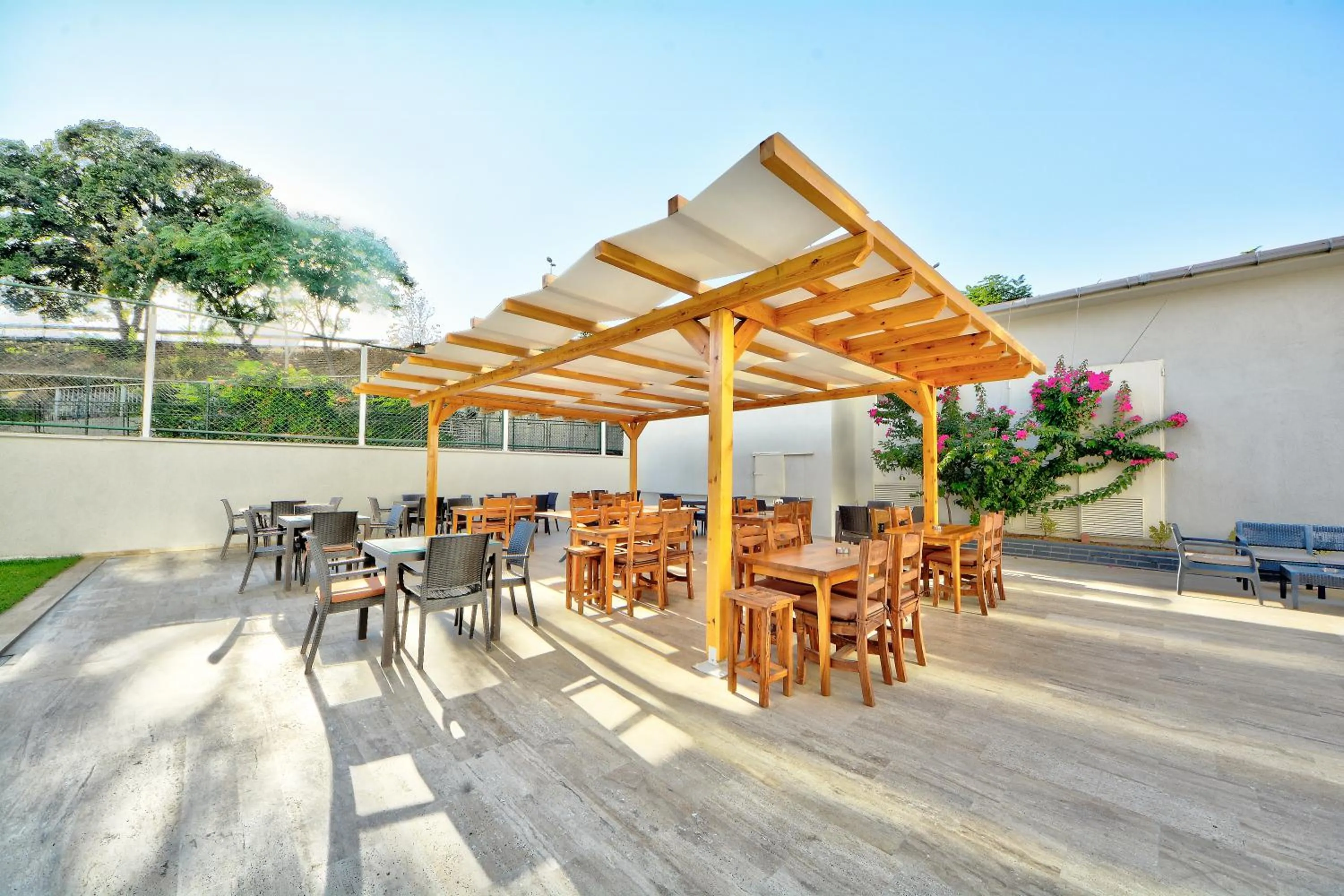 Garden in North Blue Life