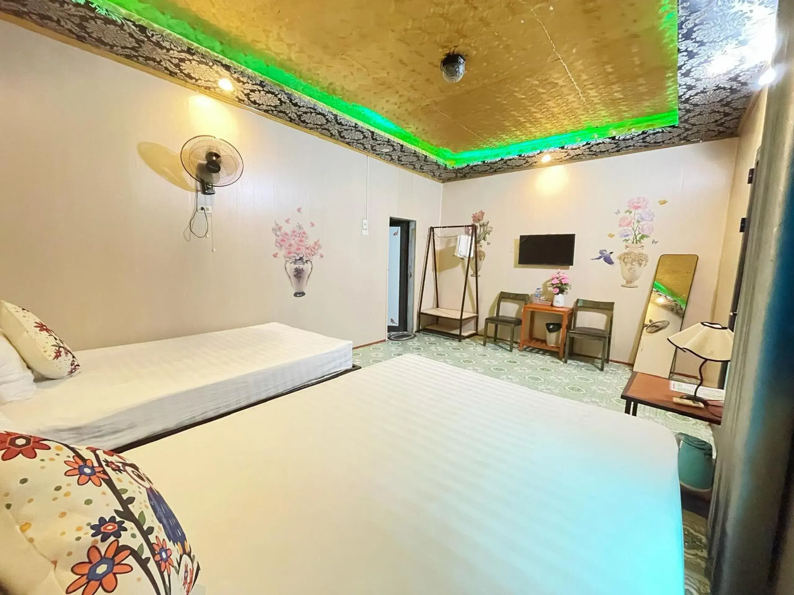 Triple Room - single occupancy in Vani's Home Triple Room - single occupancy in Vani's Home