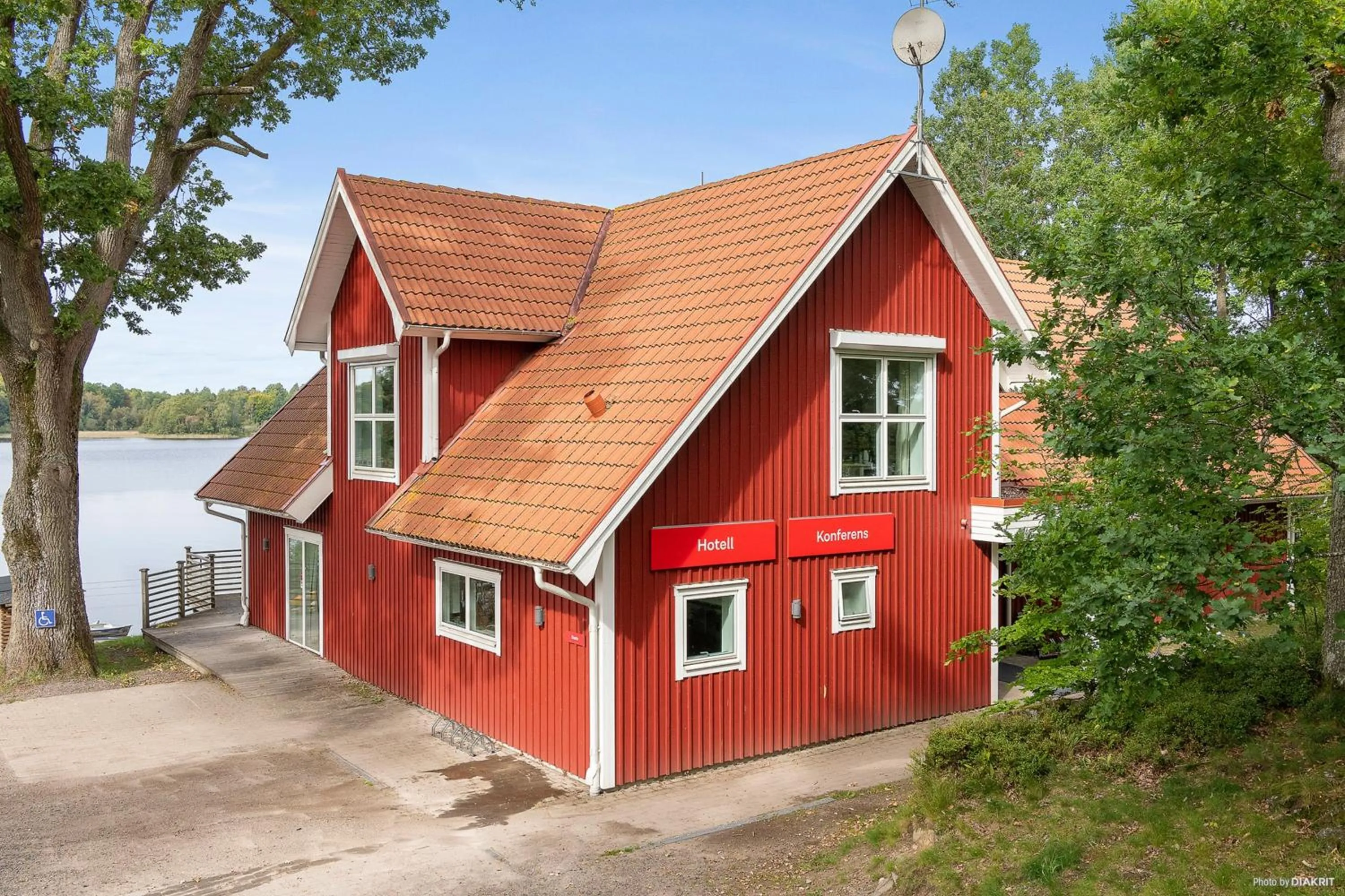 Property building in First Camp Sjöstugan - Älmhult